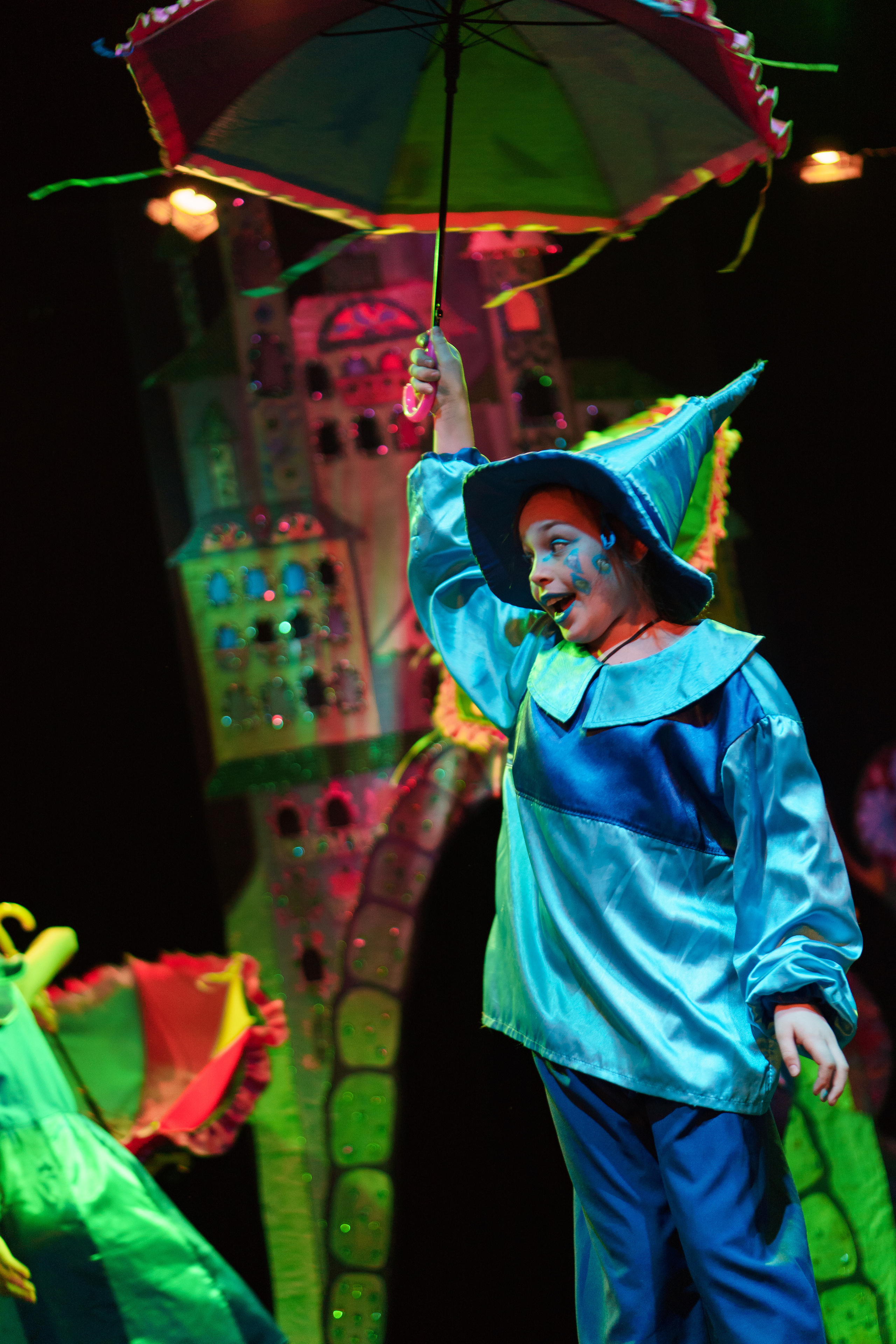 Театр «Сорванцы». Волшебник Изумрудного города. Фото • Видео • Аэросъемка • Контент для бизнеса