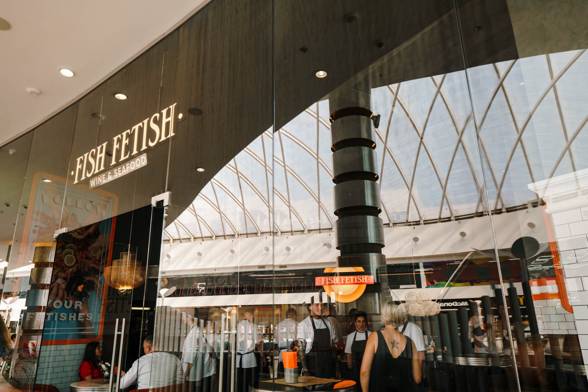 Fish Fetish. ТРЦ NIKOLSKY. Фото • Відео • Аерозйомка • Контент для бізнесу
