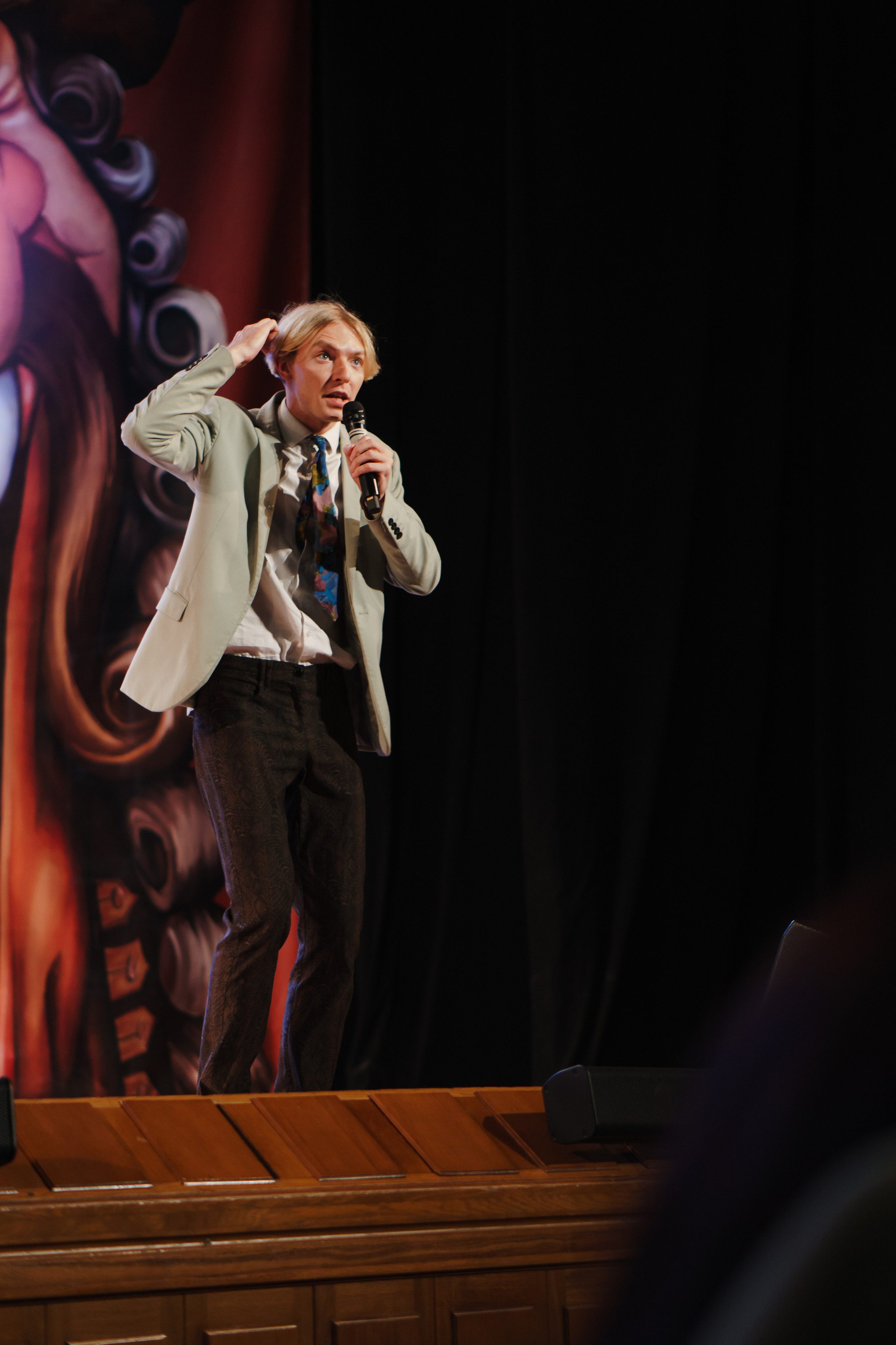 Лига Смеха. Харьков — ХНАТОБ. Фото • Відео • Аерозйомка • Контент для бізнесу