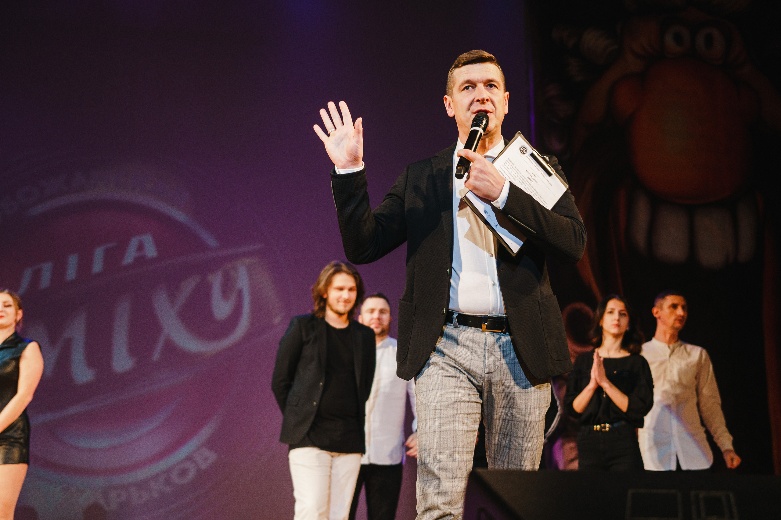 Лига Смеха. Харьков — ХНАТОБ. Фото • Відео • Аерозйомка • Контент для бізнесу