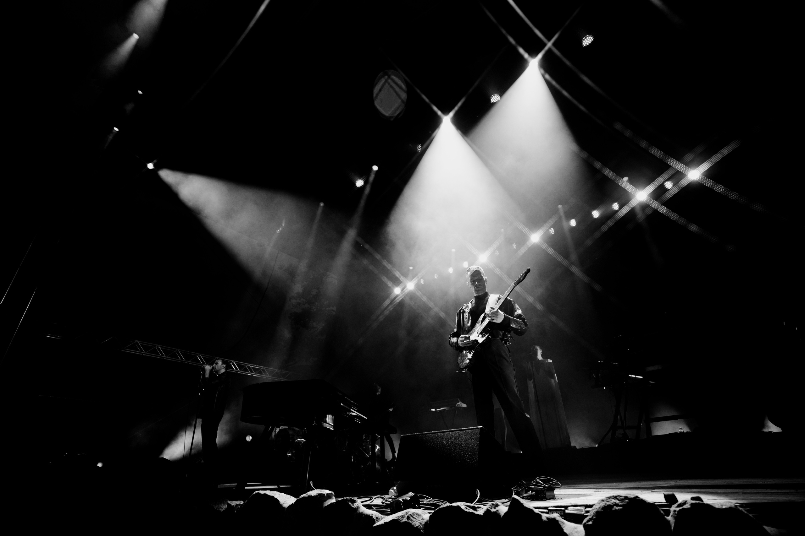 HURTS — Sigulda Medieval Castle. Фото • Відео • Аерозйомка • Контент для бізнесу