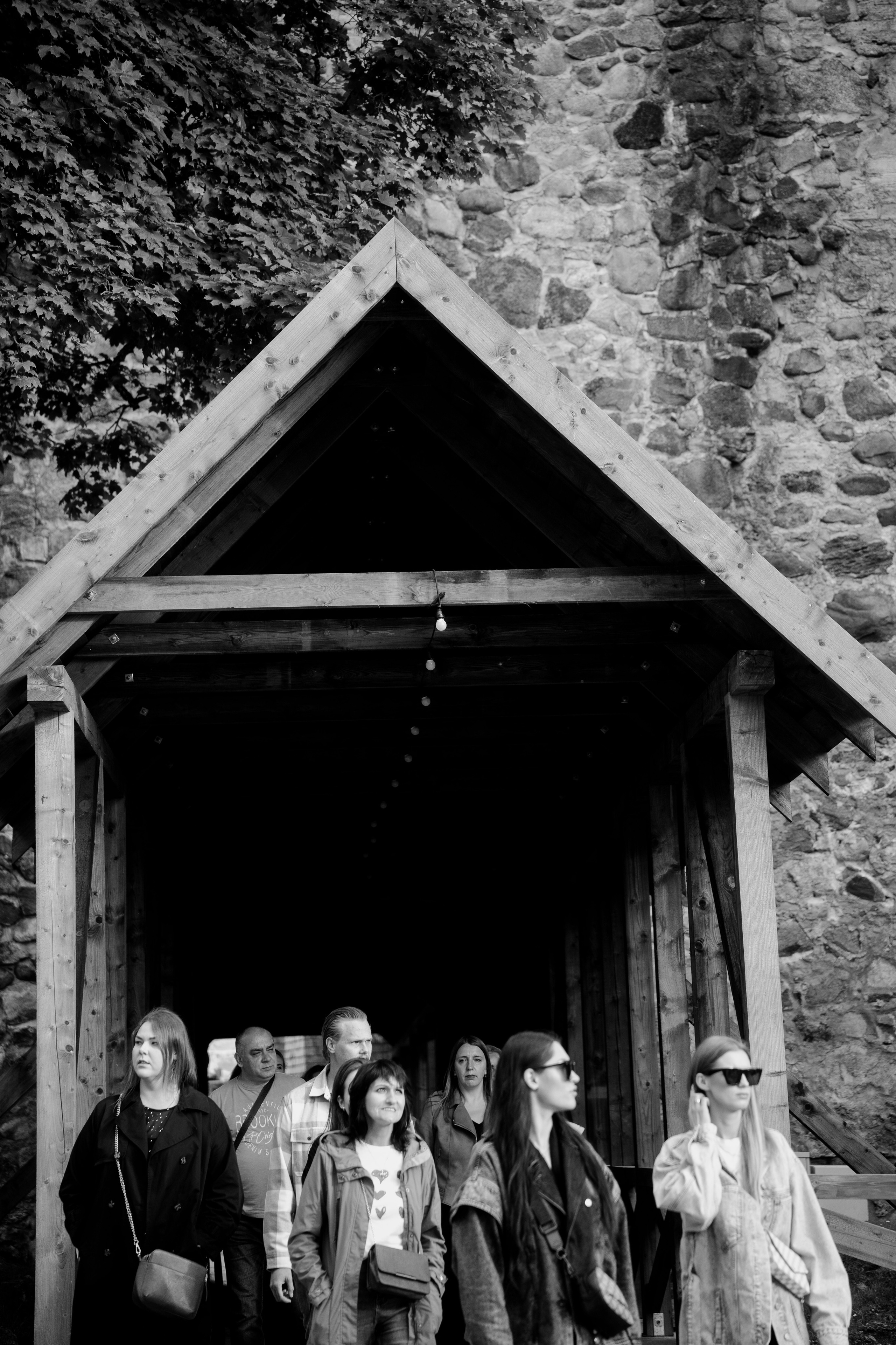 HURTS — Sigulda Medieval Castle. Фото • Відео • Аерозйомка • Контент для бізнесу