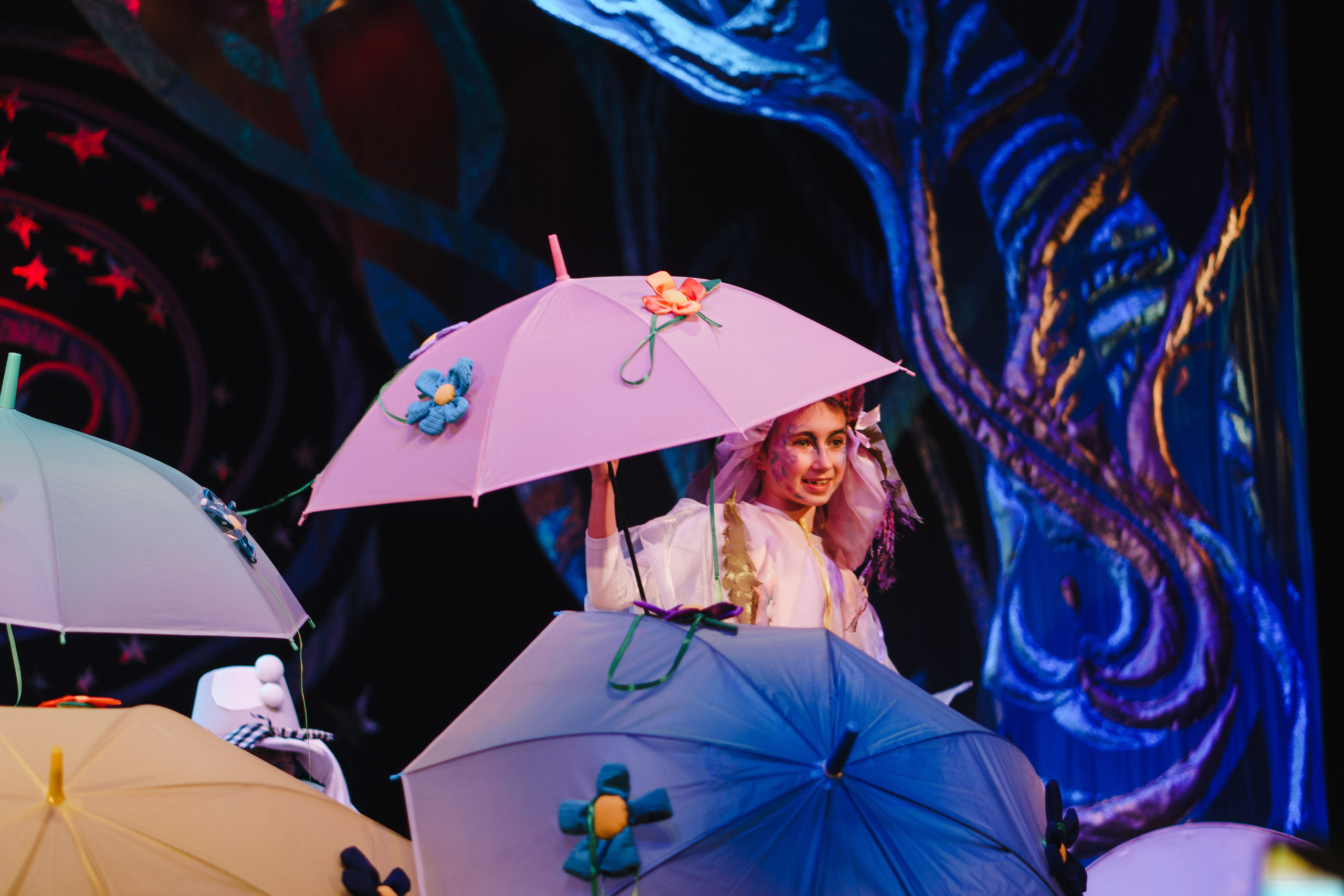 Театр «Сорванцы». Давайте никогда не расставаться. Фото • Відео • Аерозйомка • Контент для бізнесу