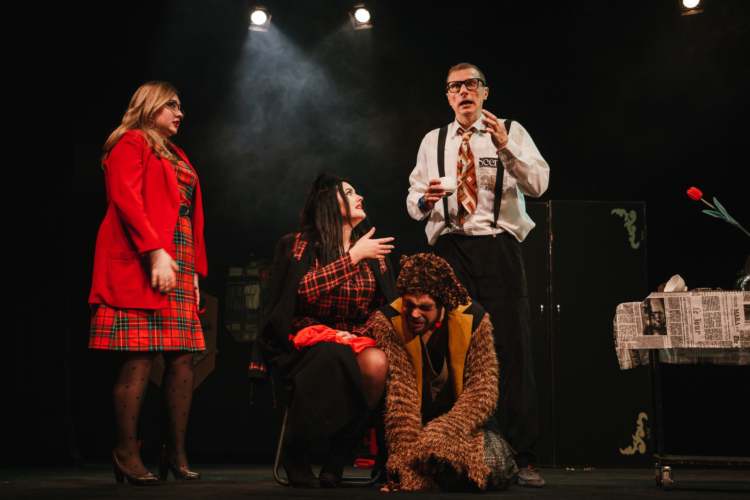 Театр «Сорванцы». Три плюс Кот. Фото • Видео • Аэросъемка • Контент для бизнеса