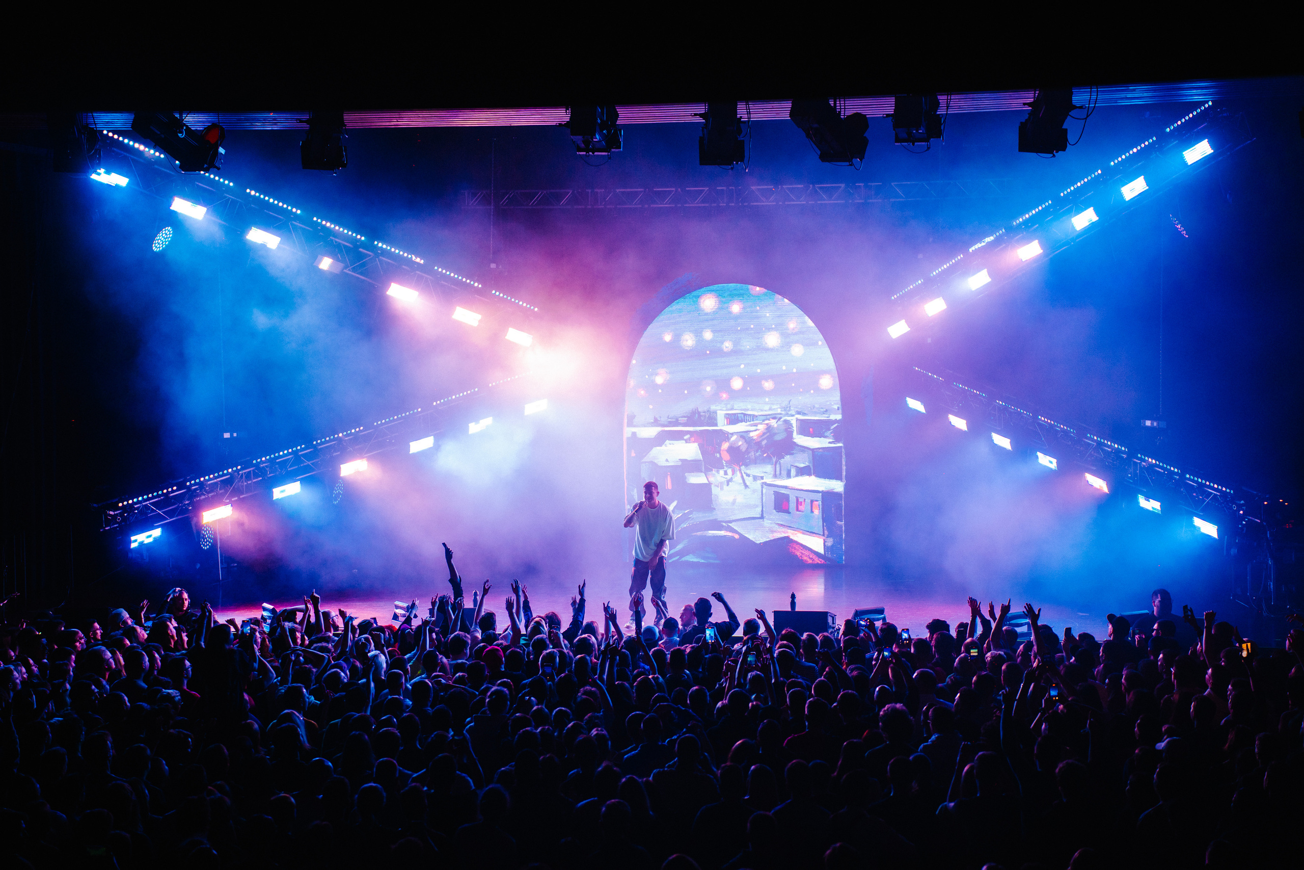 Oxxxymiron. Фото • Відео • Аерозйомка • Контент для бізнесу