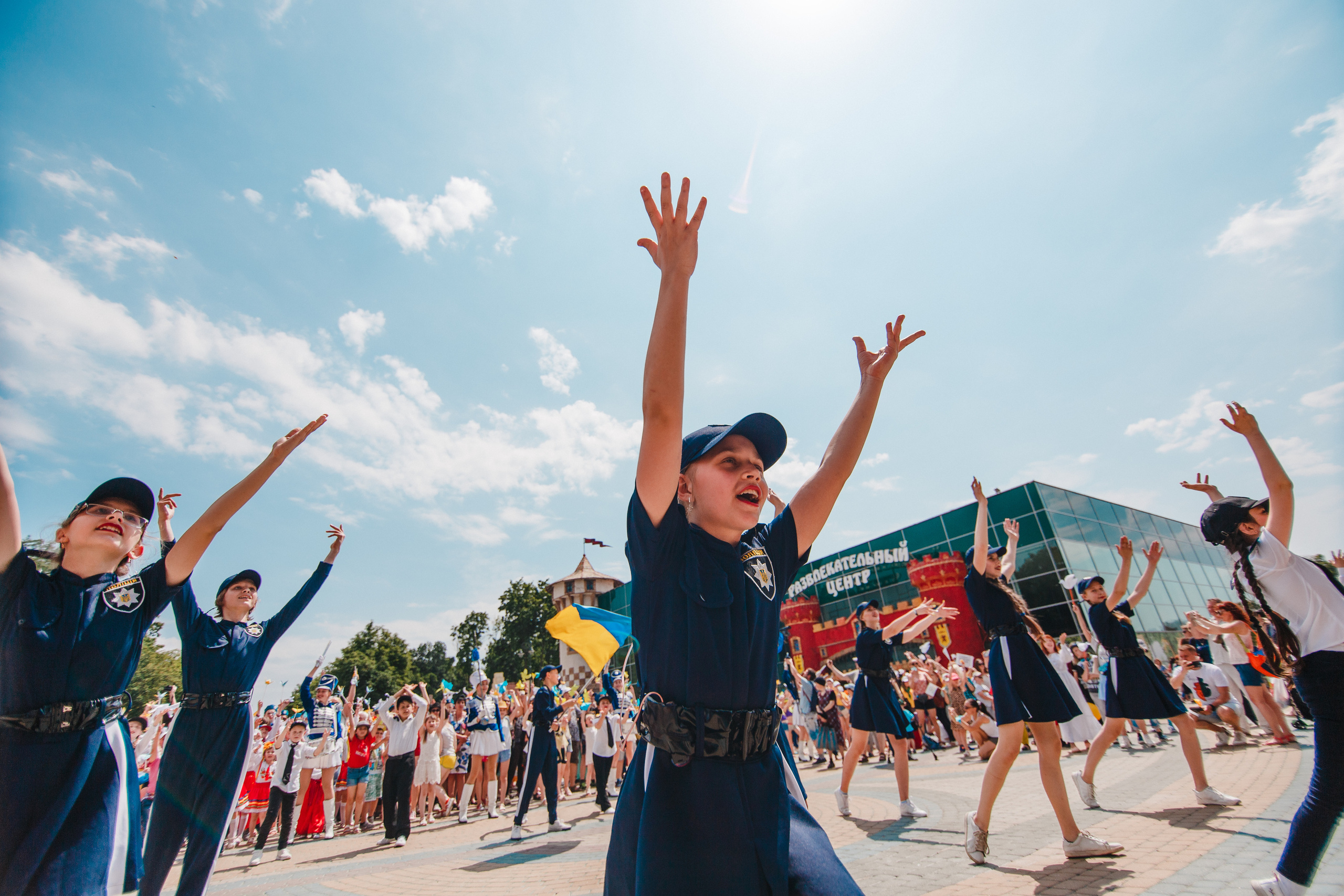День защиты детей в Центральном парке. Foto • Video • Produktion • Luftbildaufnahmen • Erstellung von Medien
