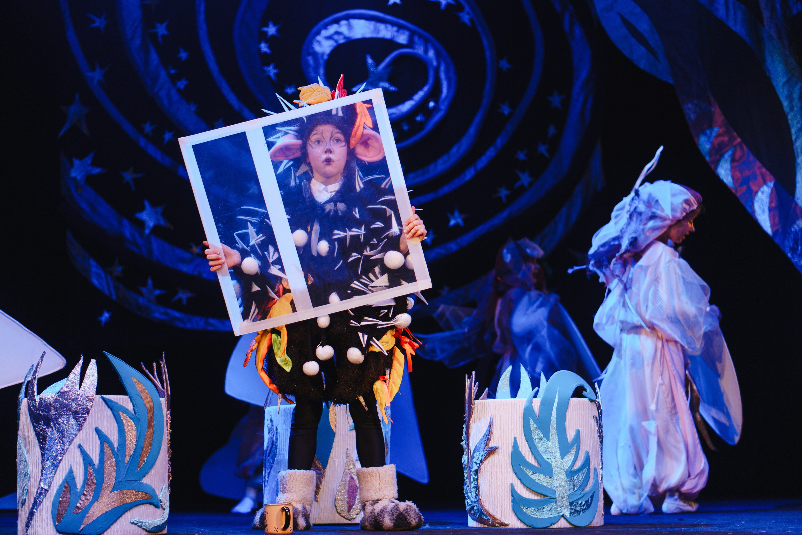 Театр «Сорванцы». Давайте никогда не расставаться. Фото • Відео • Аерозйомка • Контент для бізнесу