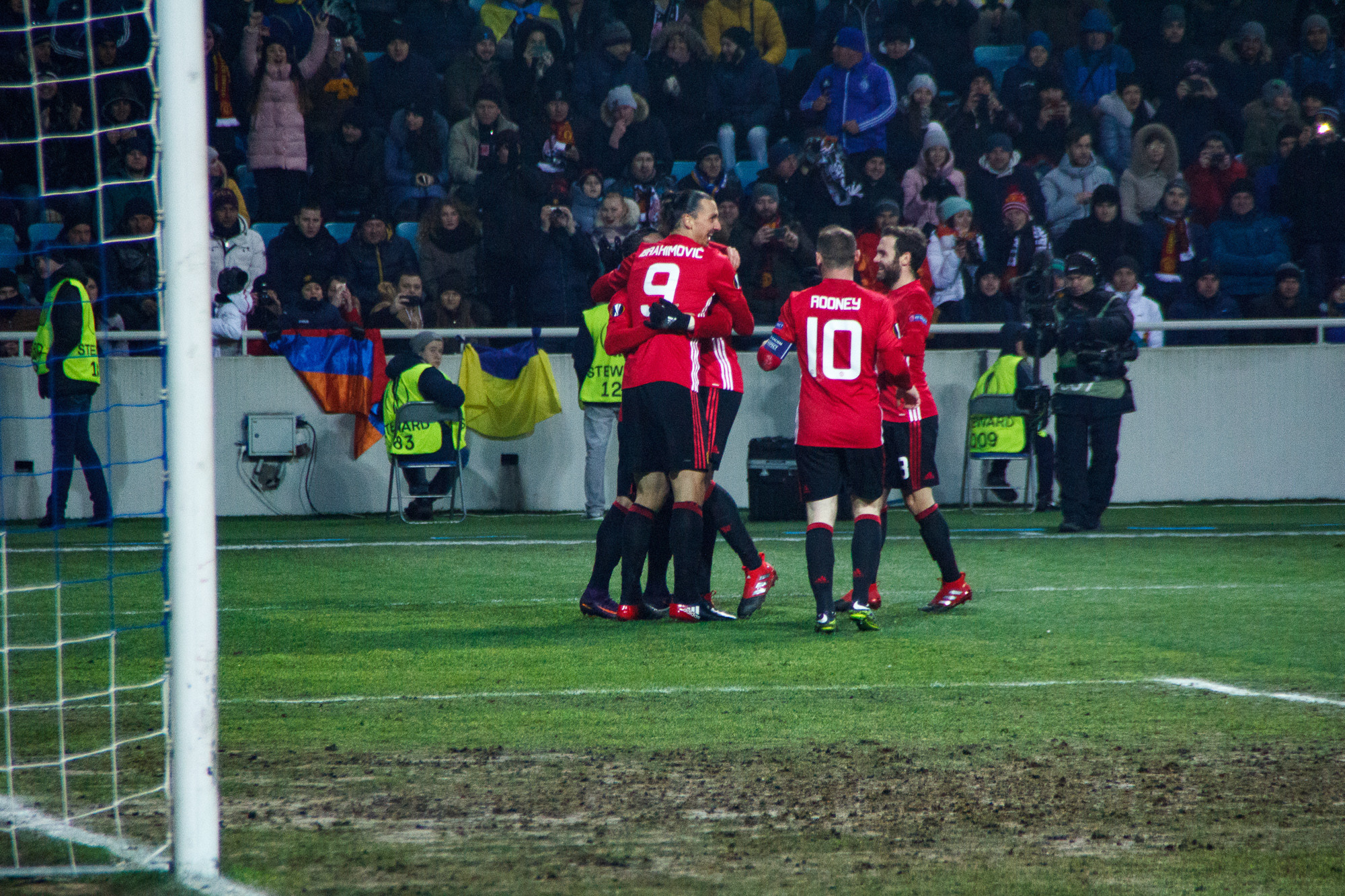 Заря Луганск — Манчестер Юнайтед. Фото • Відео • Аерозйомка • Контент для бізнесу