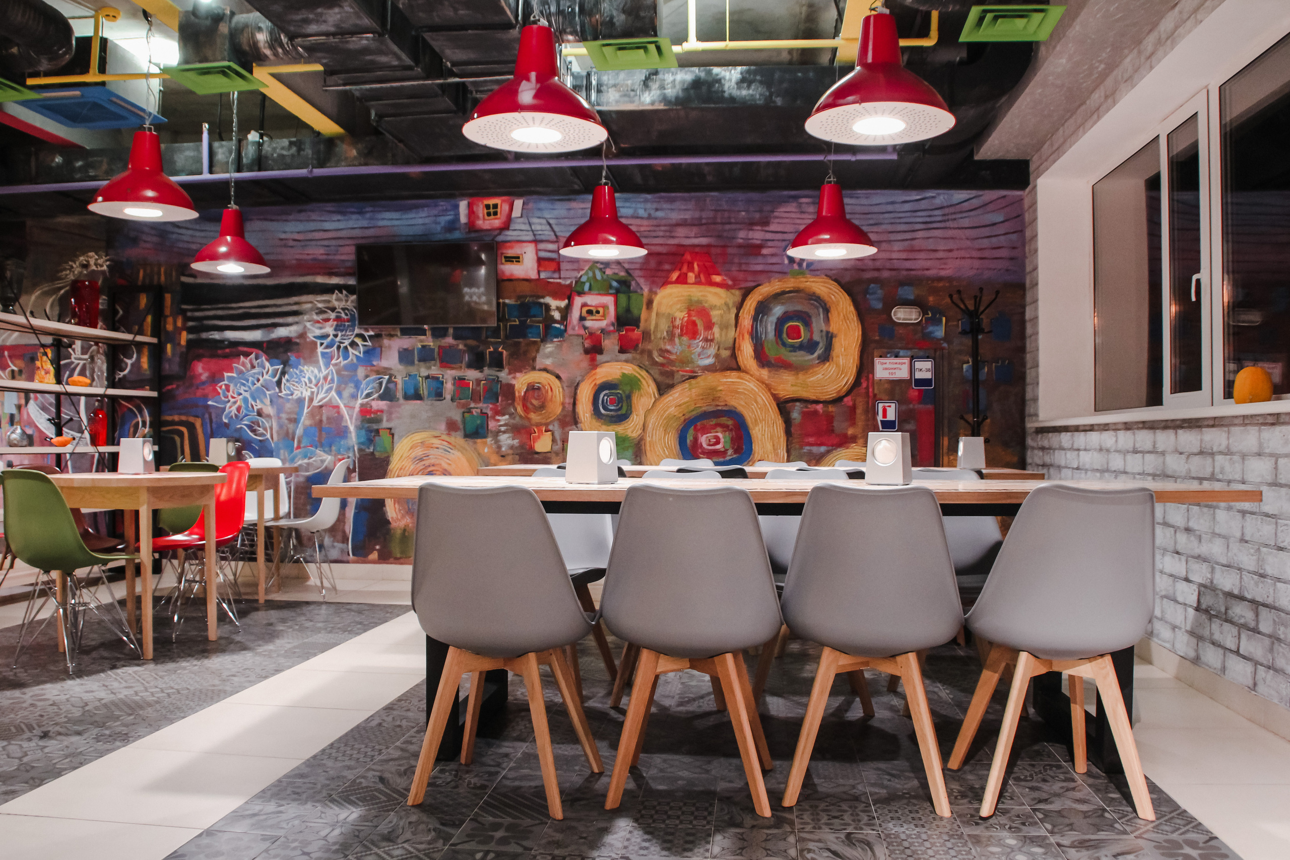 Элементы декора интерьера супермаркета «Рост». Foto • Video • Produktion • Luftbildaufnahmen • Erstellung von Medien