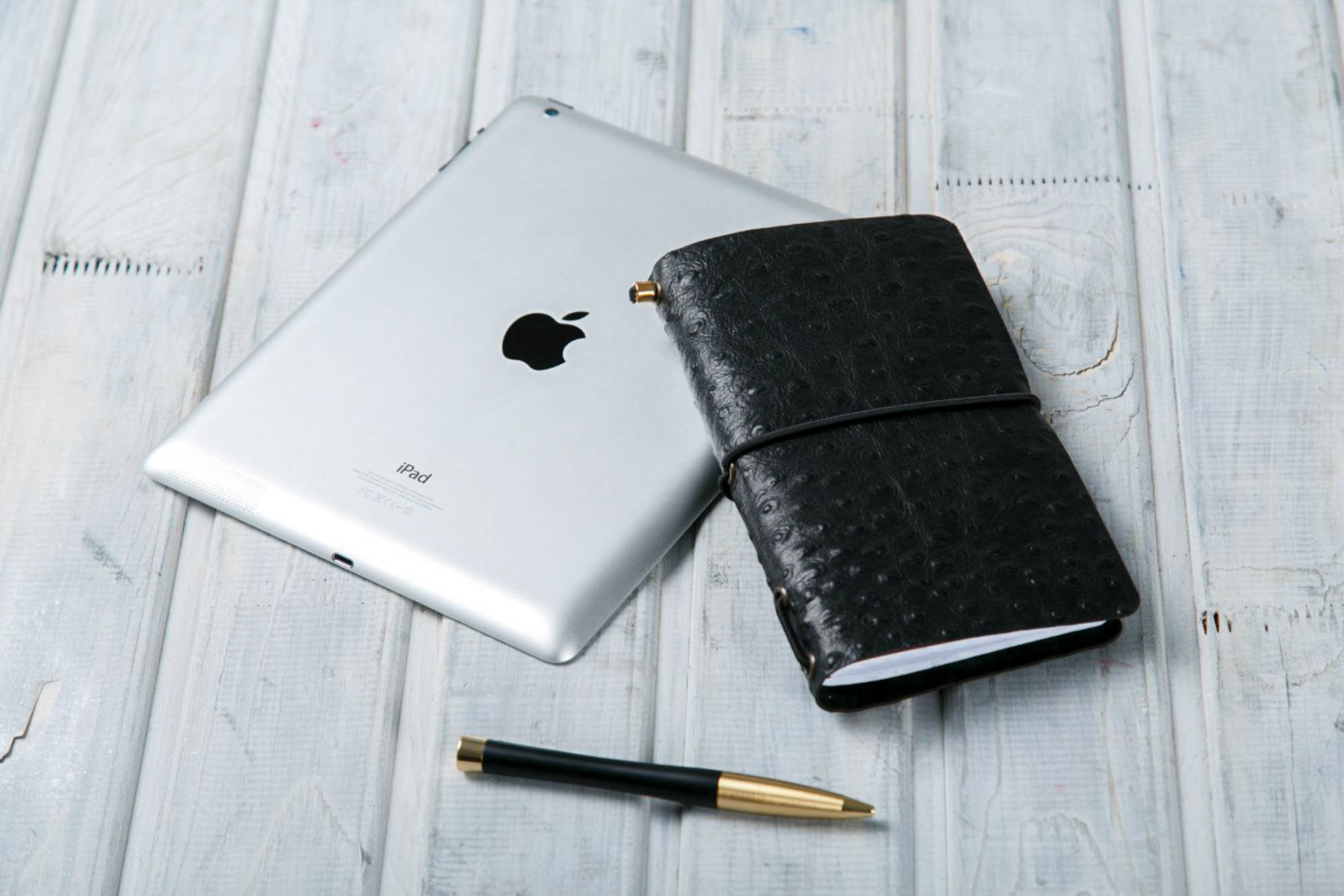 Betterson. Кошельки и блокноты. Фото • Відео • Аерозйомка • Контент для бізнесу