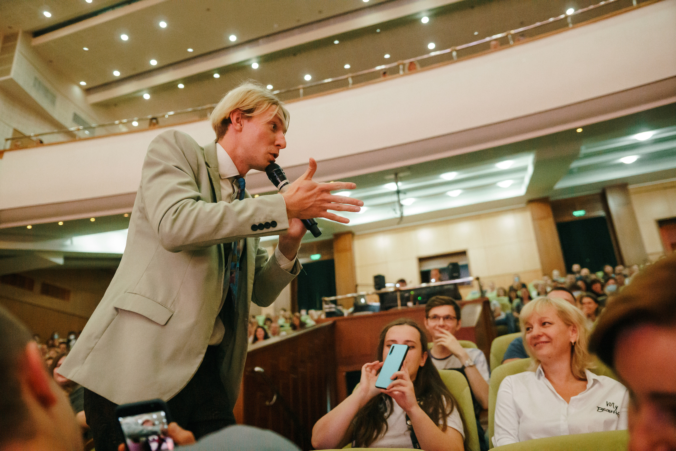 Лига Смеха. Харьков — ХНАТОБ. Фото • Відео • Аерозйомка • Контент для бізнесу