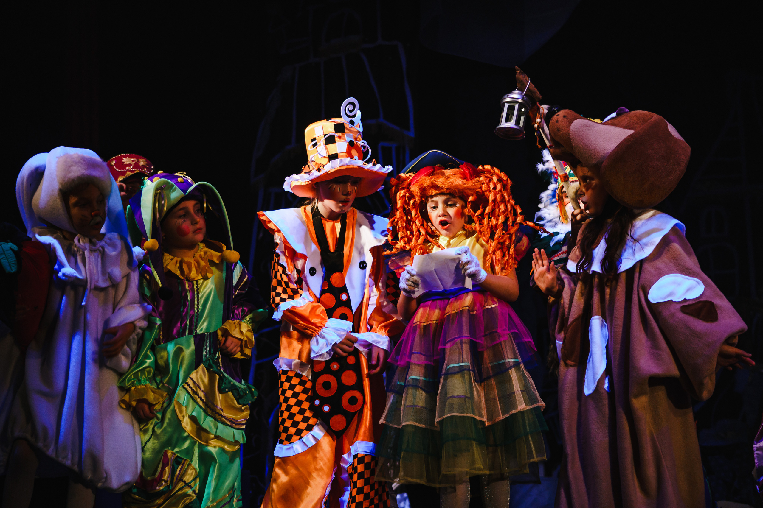 Театр «Сорванцы». Голубая стрела. Фото • Видео • Аэросъемка • Контент для бизнеса