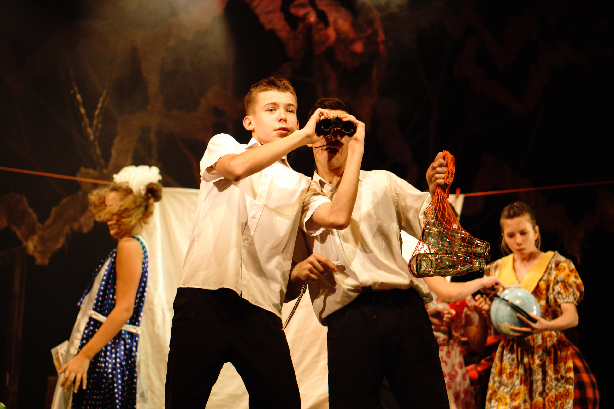 Театр «Сорванцы». Манюня. Фото • Відео • Аерозйомка • Контент для бізнесу