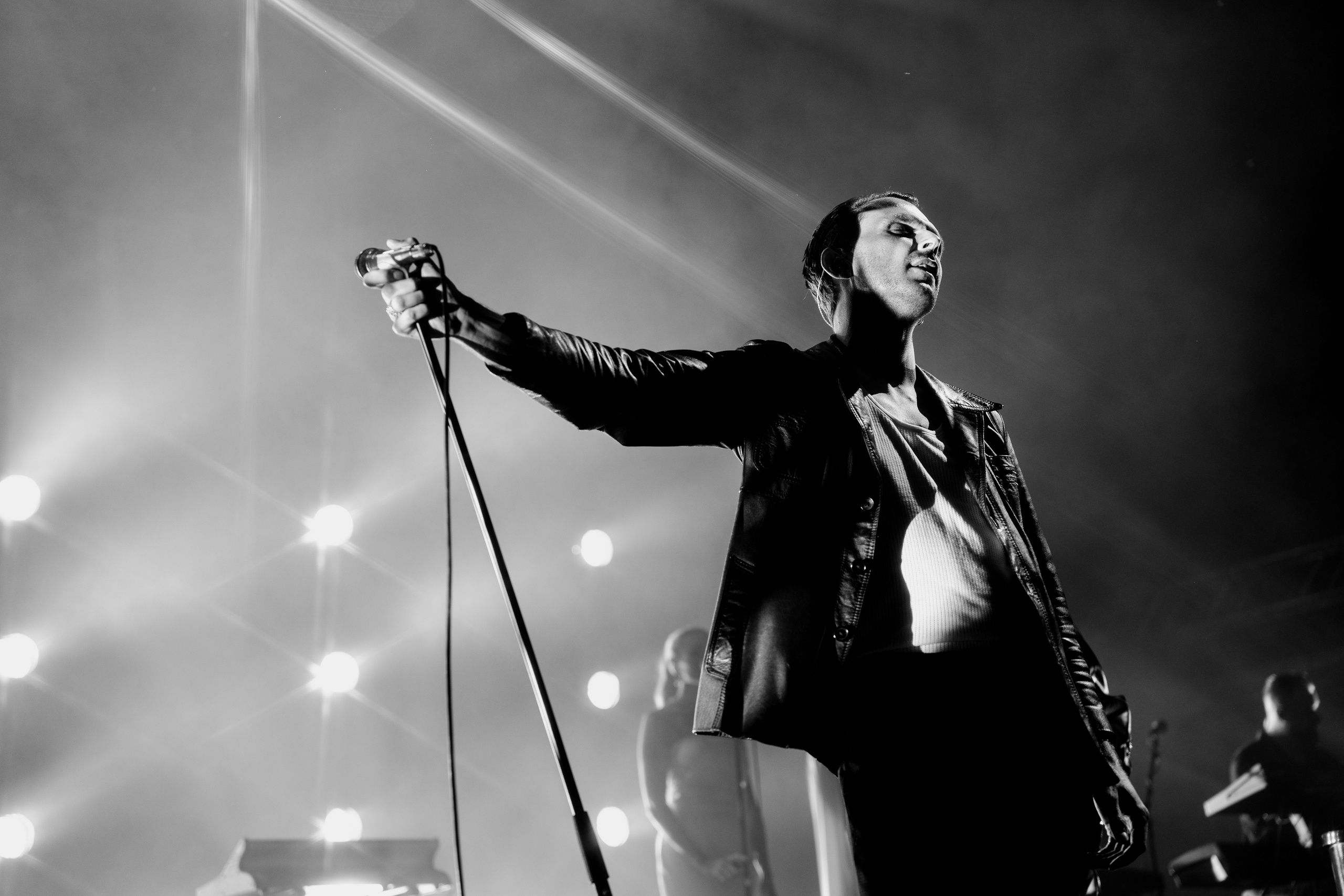 HURTS — Sigulda Medieval Castle. Фото • Відео • Аерозйомка • Контент для бізнесу