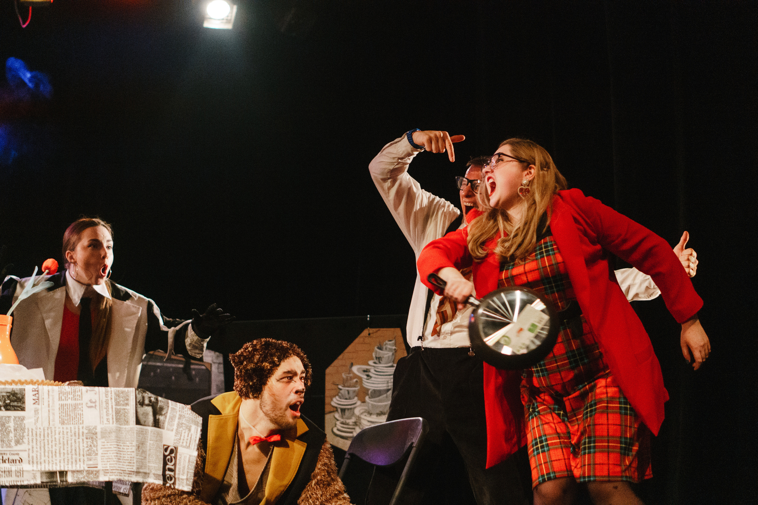 Театр «Сорванцы». Три плюс Кот. Фото • Видео • Аэросъемка • Контент для бизнеса