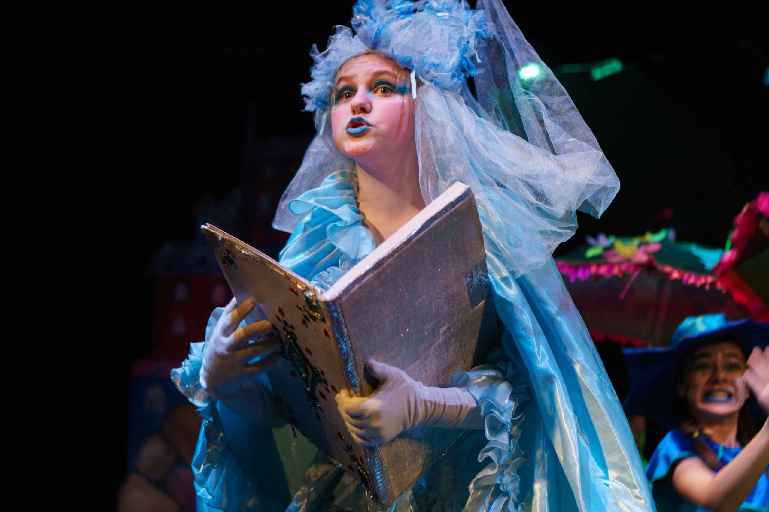 Театр «Сорванцы». Волшебник Изумрудного города. Фото • Видео • Аэросъемка • Контент для бизнеса