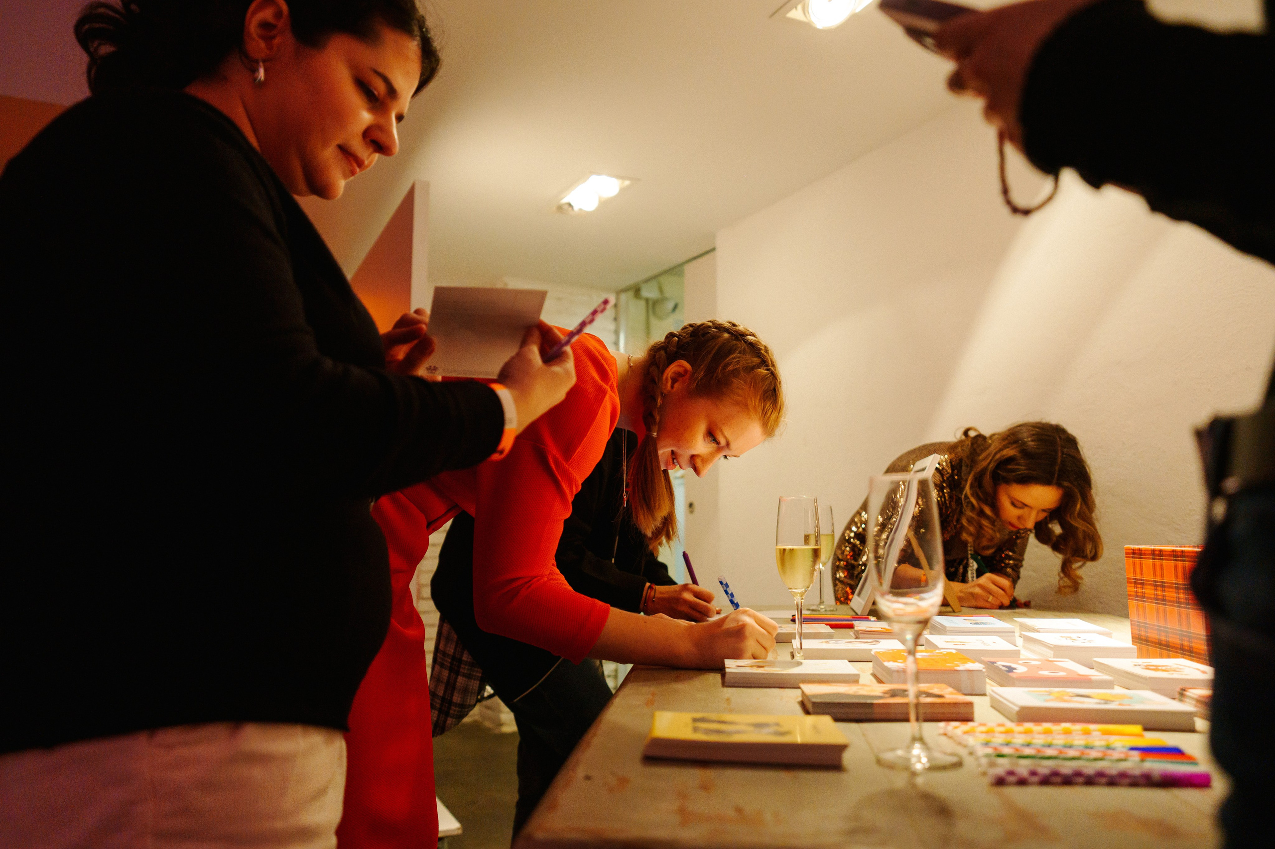 Barcelona — We shine together. Foto • Video • Produktion • Luftbildaufnahmen • Erstellung von Medien