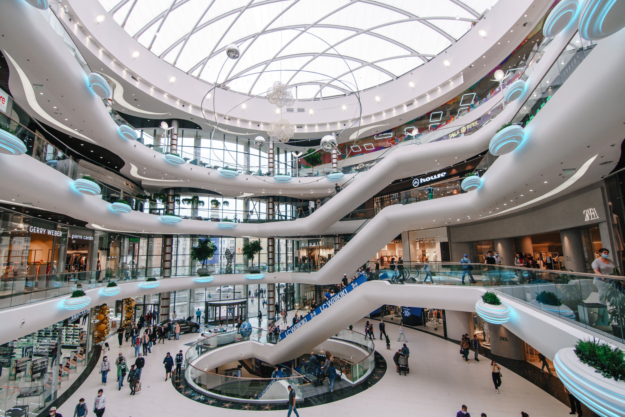 ТРЦ NIKOLSKY. Foto • Video • Produktion • Luftbildaufnahmen • Erstellung von Medien