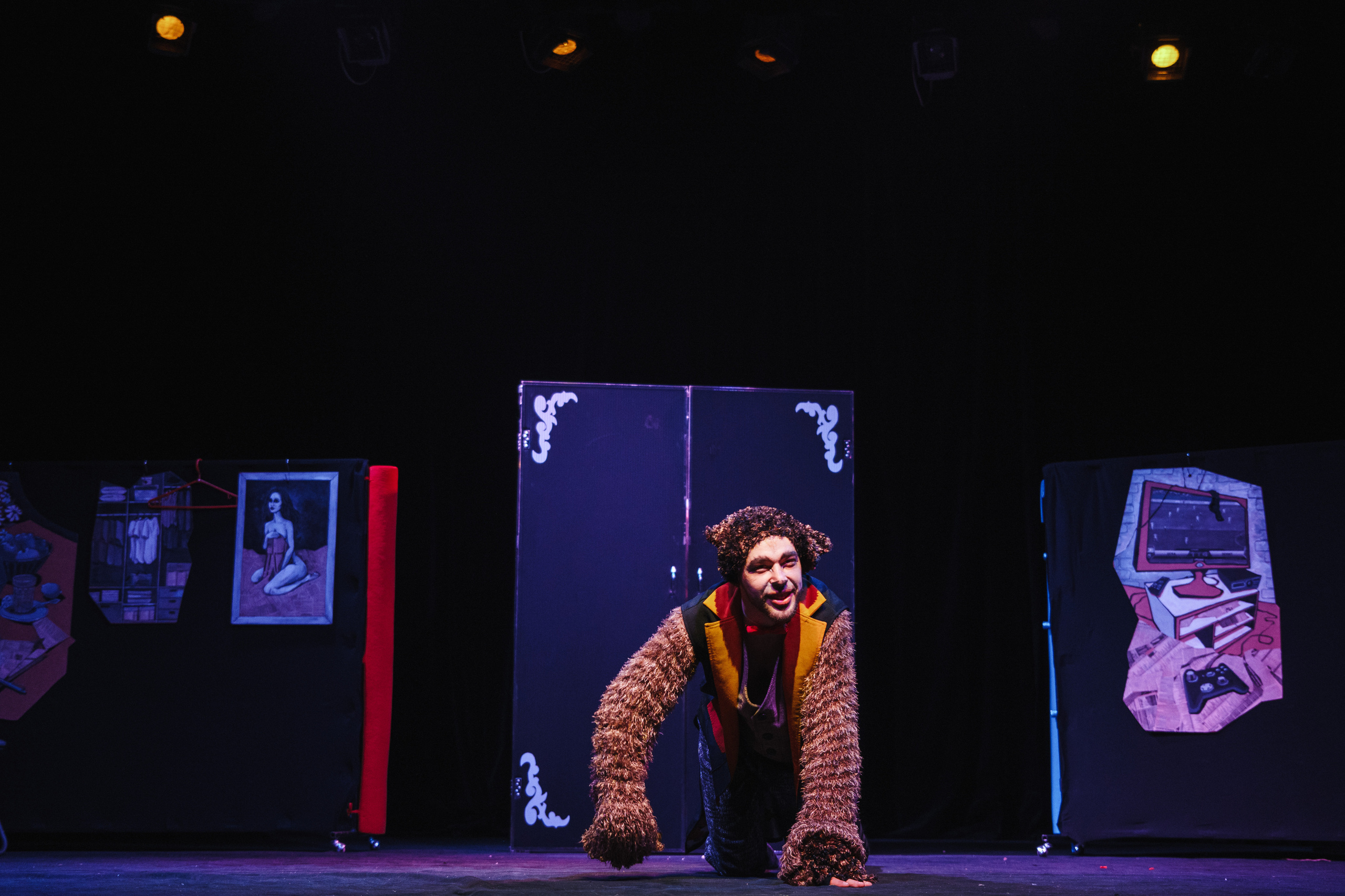 Театр «Сорванцы». Три плюс Кот. Фото • Видео • Аэросъемка • Контент для бизнеса