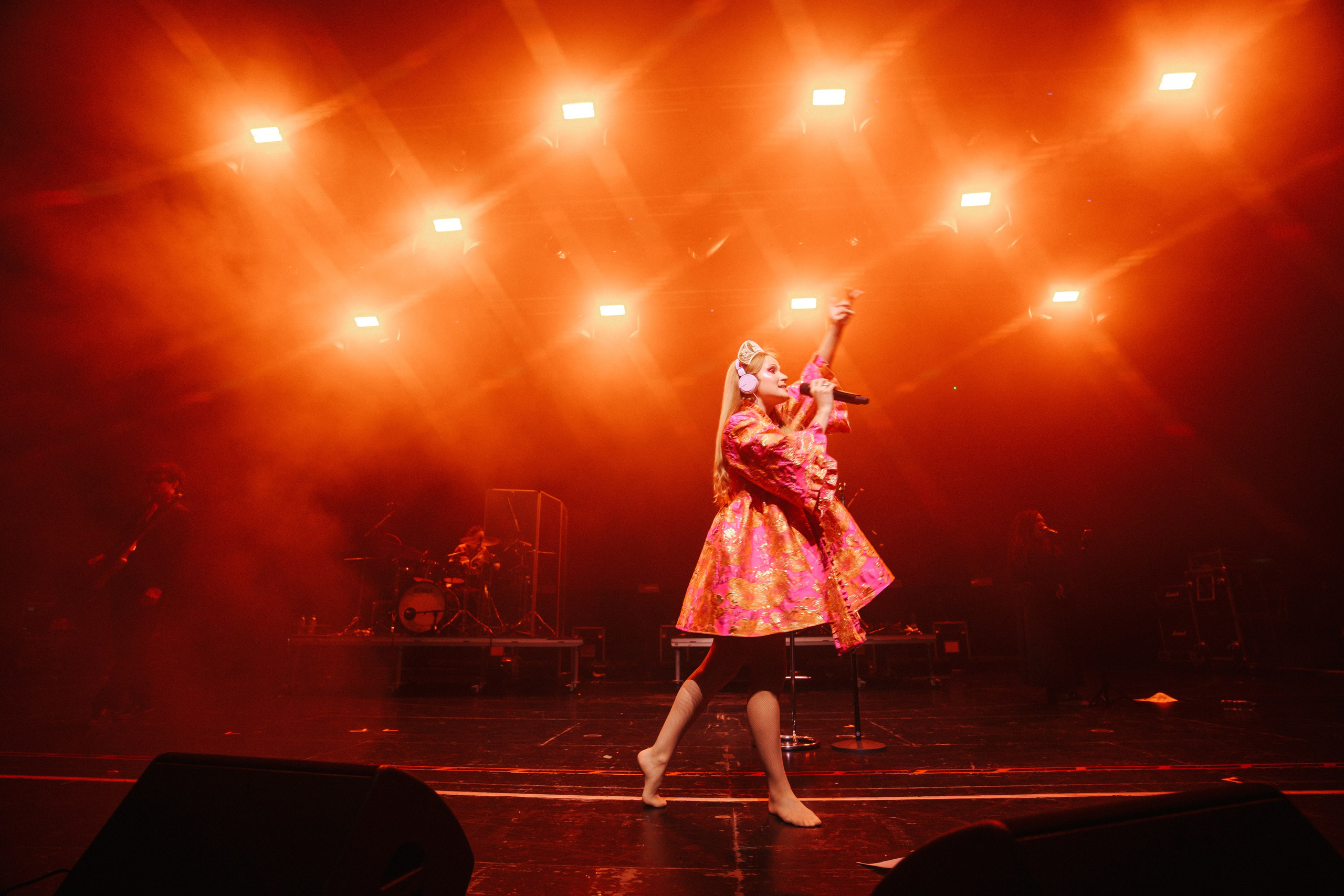 ИNОЙ — Монеточка. Frankfurt — Jahrhunderthalle. Фото • Видео • Аэросъемка • Контент для бизнеса