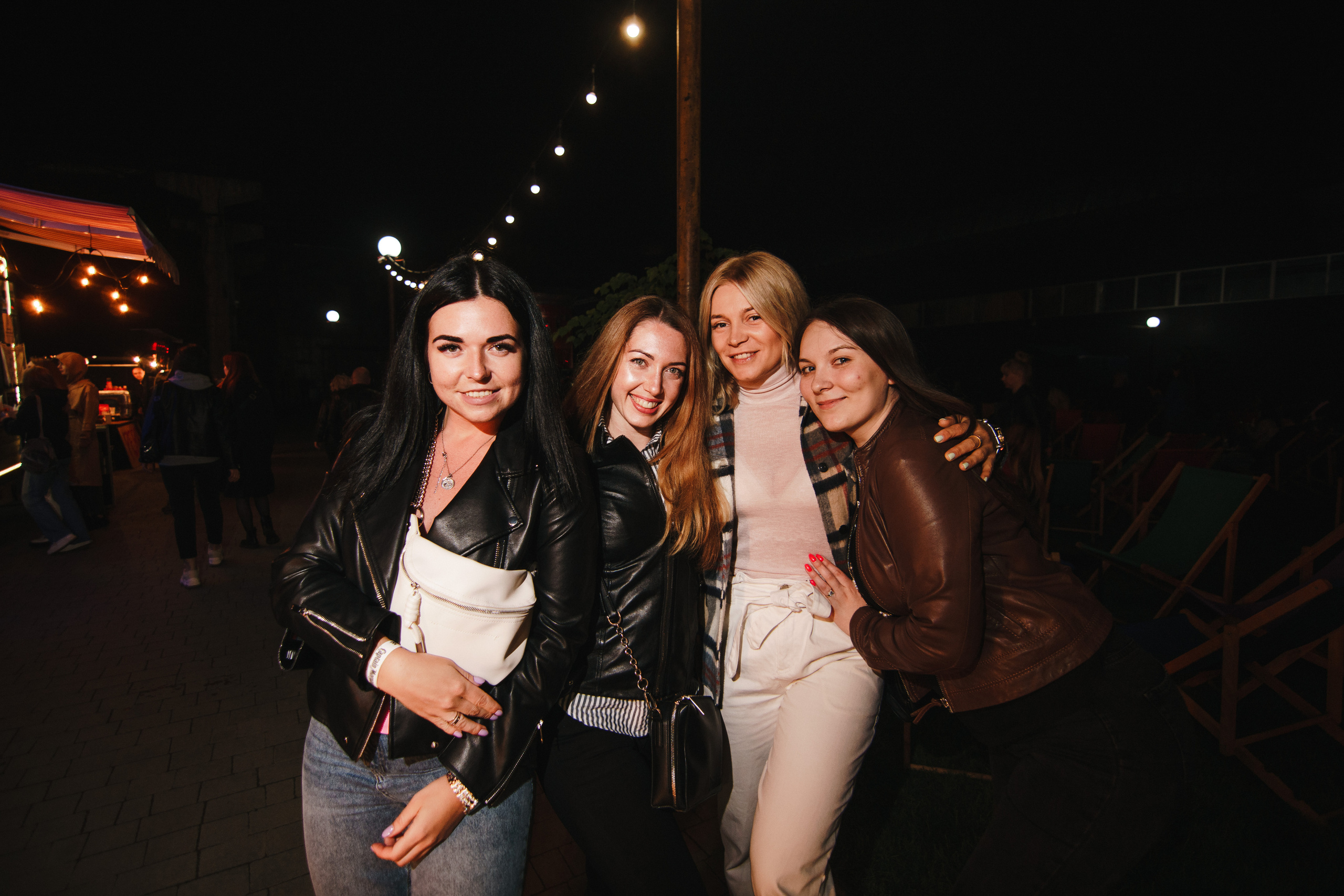 Фестиваль Поколение 90-х. День 2. Foto • Video • Produktion • Luftbildaufnahmen • Erstellung von Medien