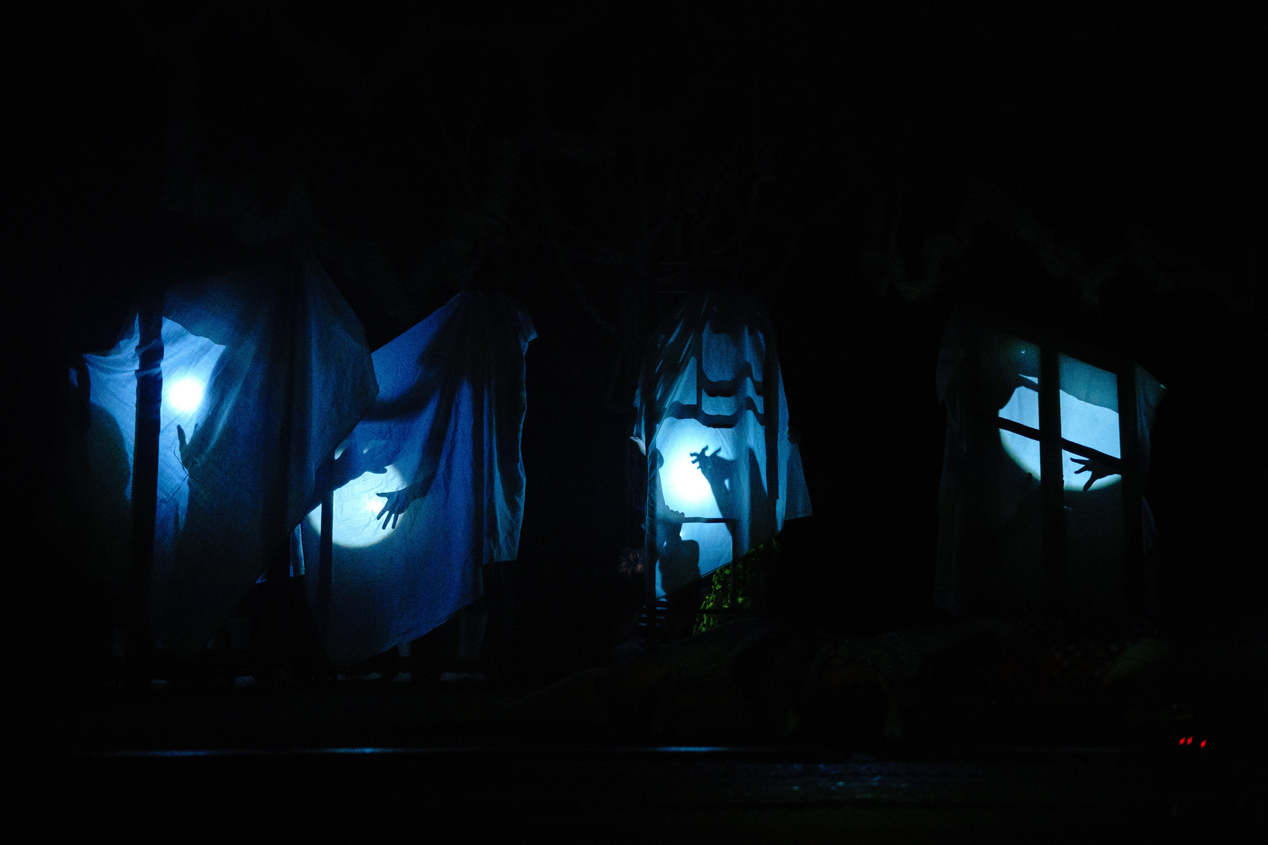 Театр «Сорванцы». Манюня. Фото • Відео • Аерозйомка • Контент для бізнесу