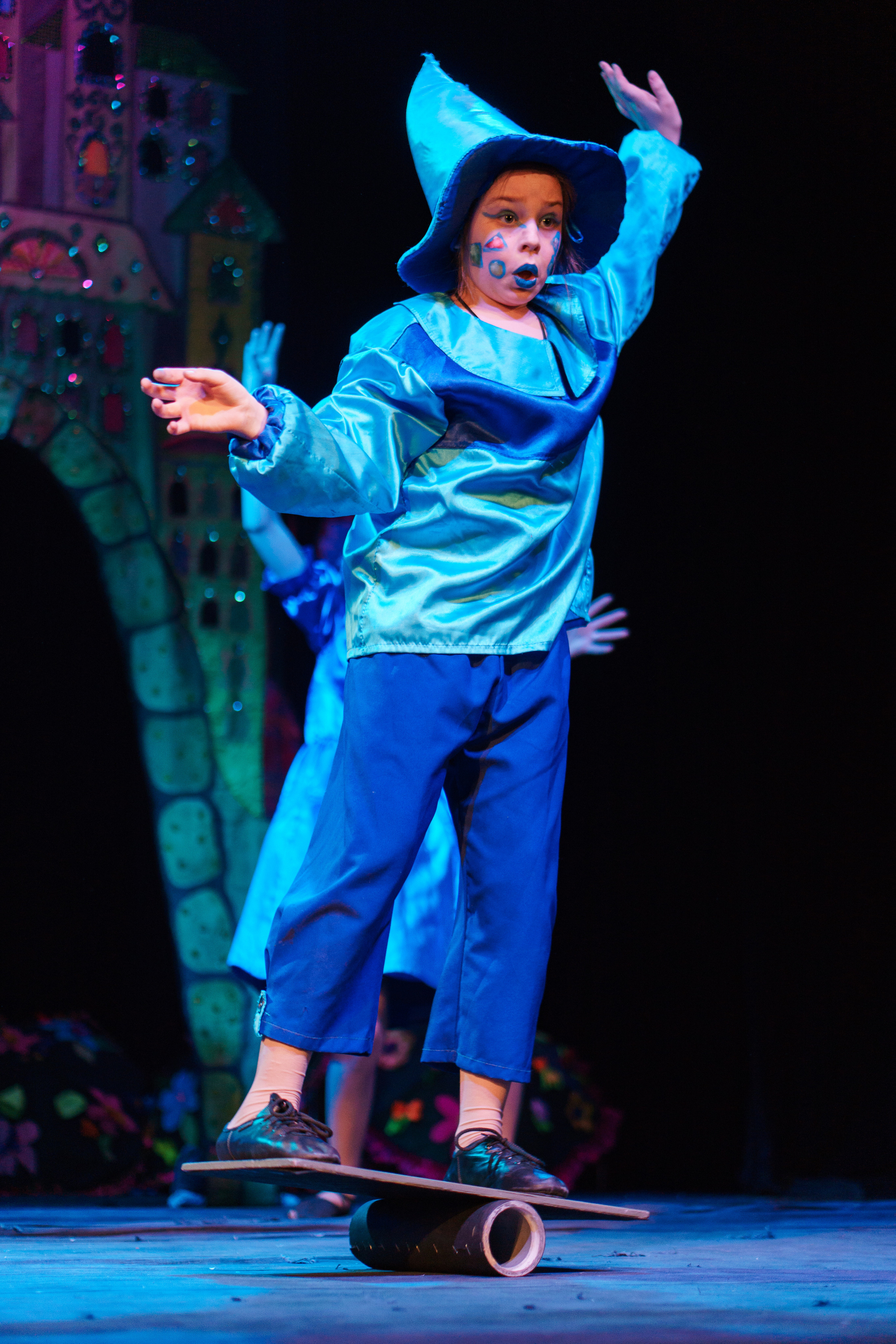 Театр «Сорванцы». Волшебник Изумрудного города. Фото • Видео • Аэросъемка • Контент для бизнеса