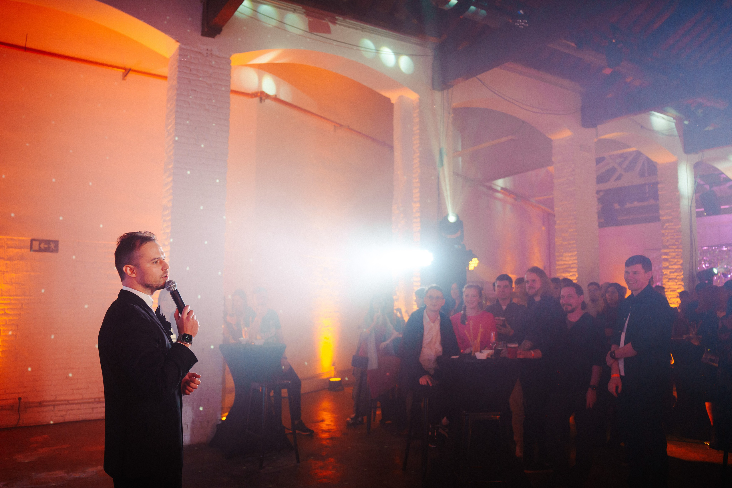 Barcelona — We shine together. Foto • Video • Produktion • Luftbildaufnahmen • Erstellung von Medien