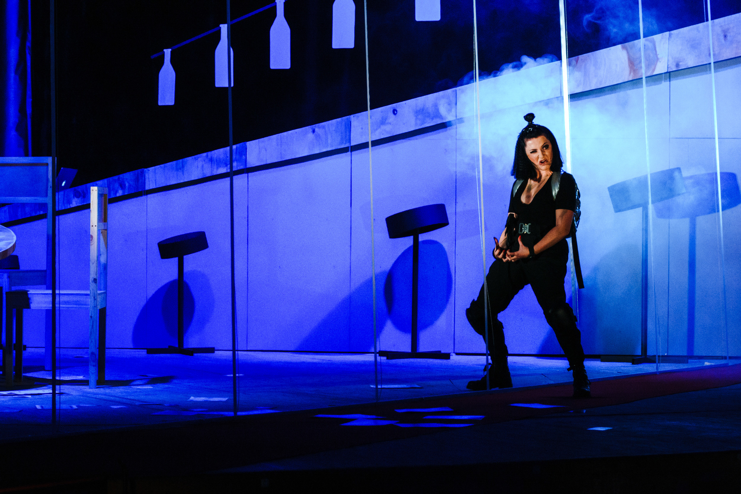 Театр «Прекрасные Цветы». Alice in Wonderland. Фото • Відео • Аерозйомка • Контент для бізнесу