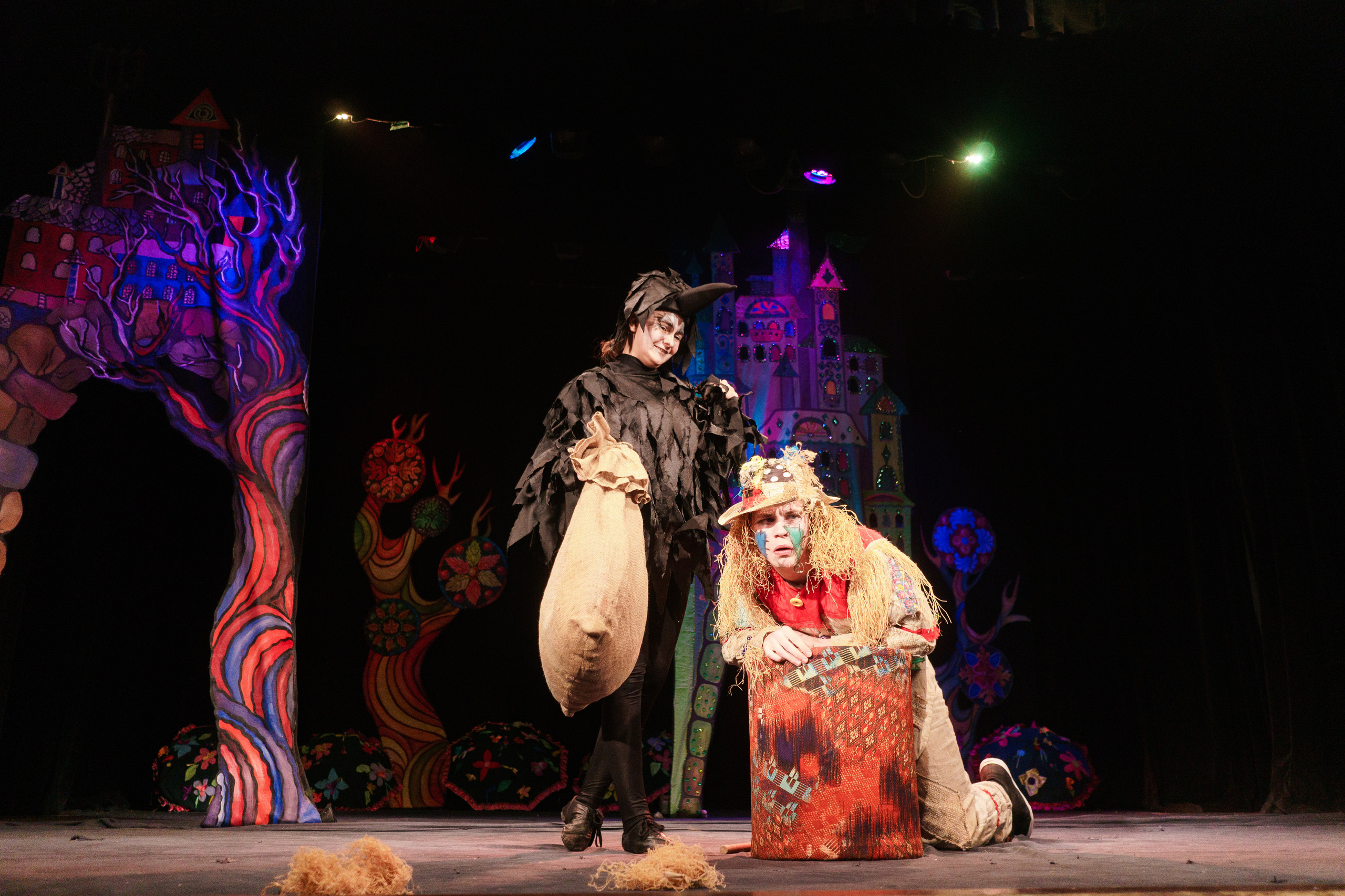 Театр «Сорванцы». Волшебник Изумрудного города. Фото • Видео • Аэросъемка • Контент для бизнеса