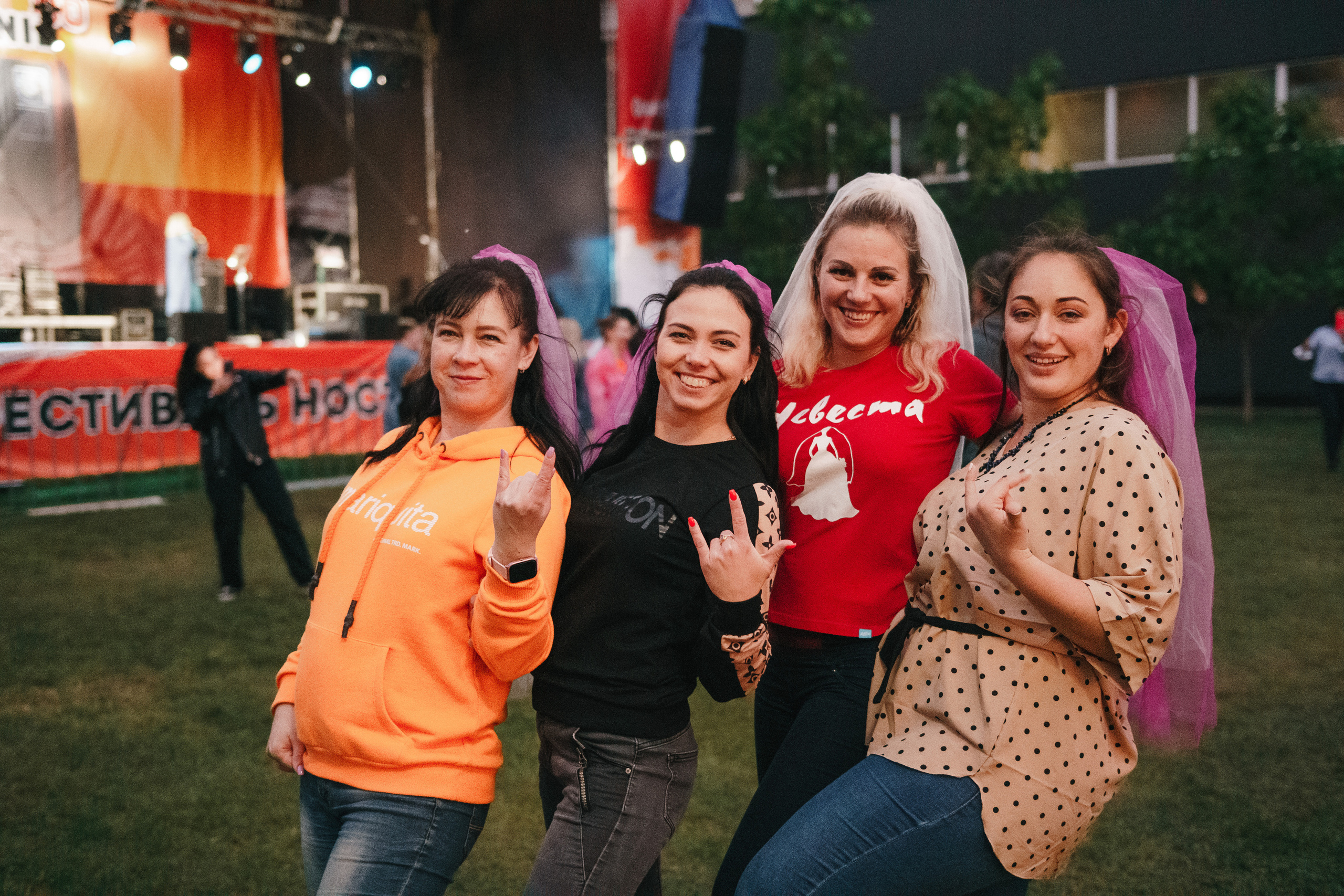 Фестиваль Поколение 90-х. День 2. Foto • Video • Produktion • Luftbildaufnahmen • Erstellung von Medien