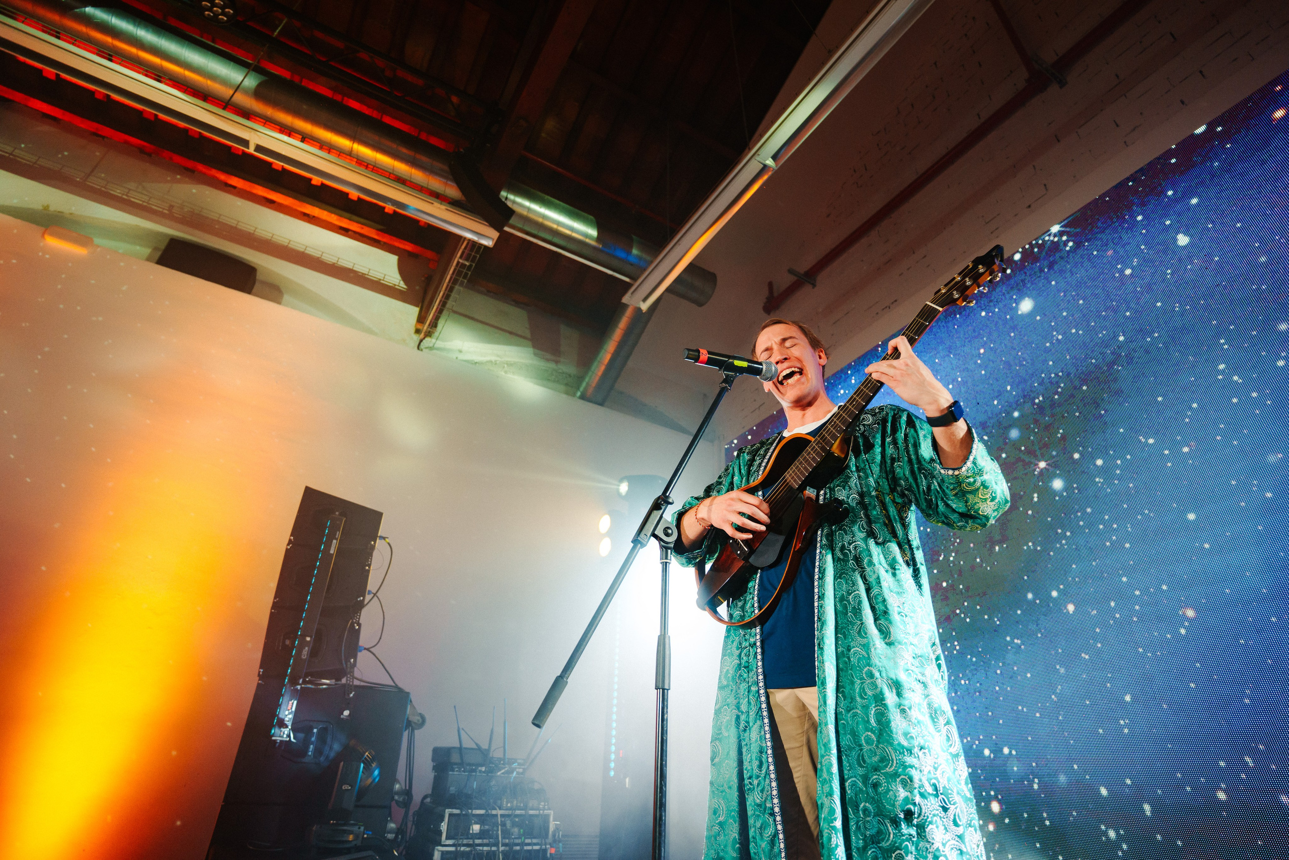 Barcelona — We shine together. Foto • Video • Produktion • Luftbildaufnahmen • Erstellung von Medien