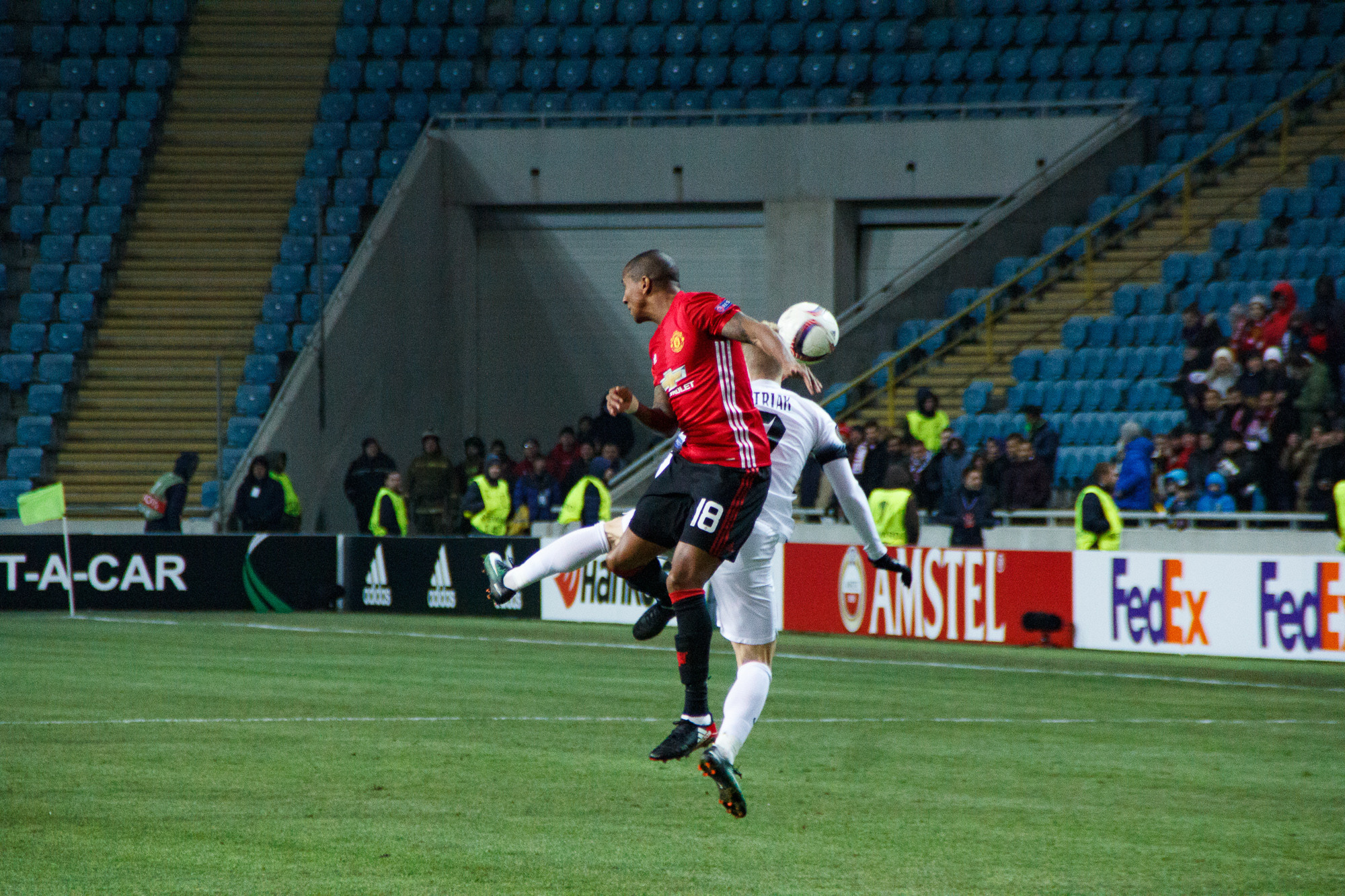 Заря Луганск — Манчестер Юнайтед. Фото • Відео • Аерозйомка • Контент для бізнесу