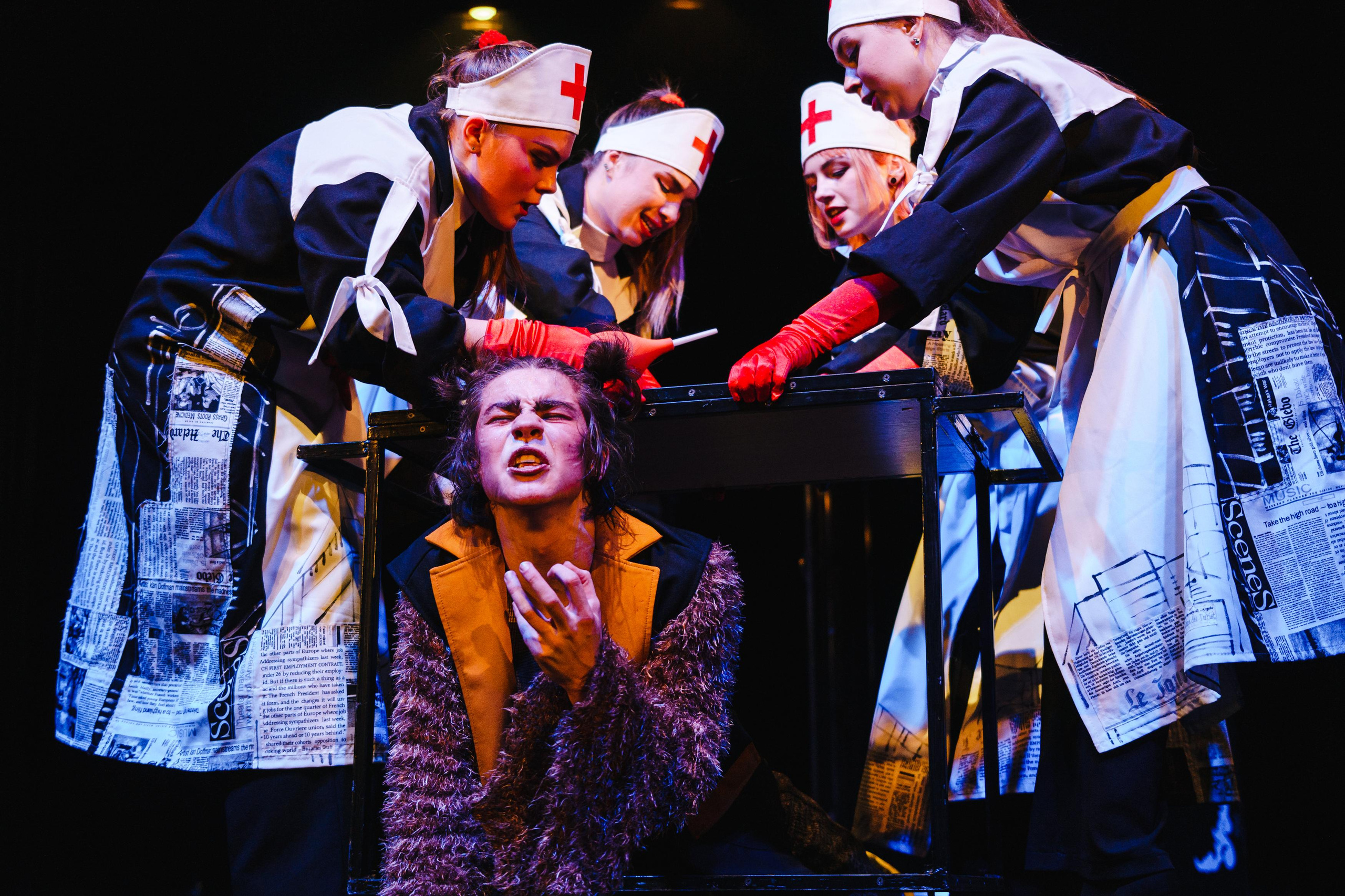 Театр «Сорванцы». Три плюс Кот. Премьера. Фото • Видео • Аэросъемка • Контент для бизнеса