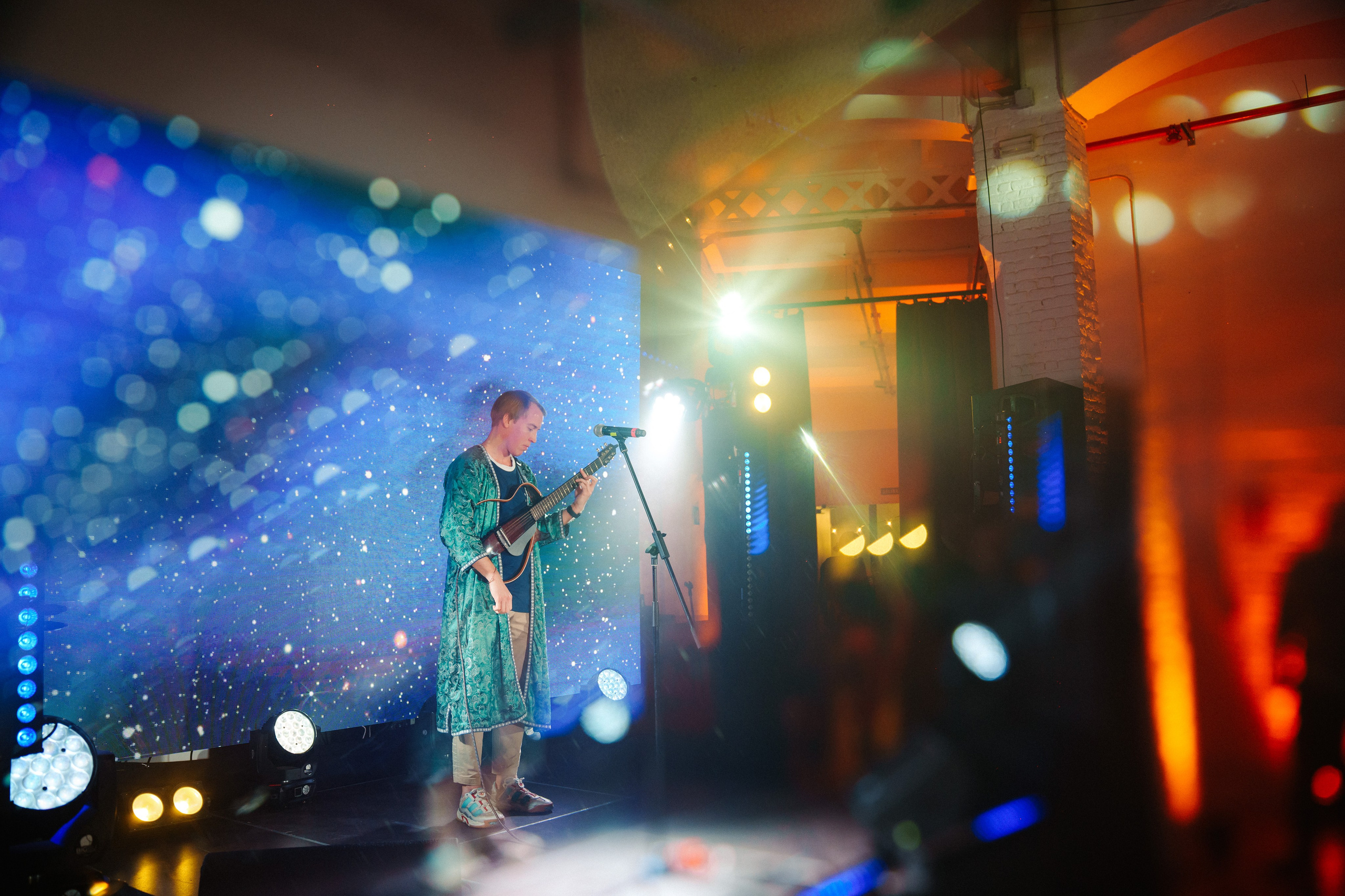 Barcelona — We shine together. Foto • Video • Produktion • Luftbildaufnahmen • Erstellung von Medien