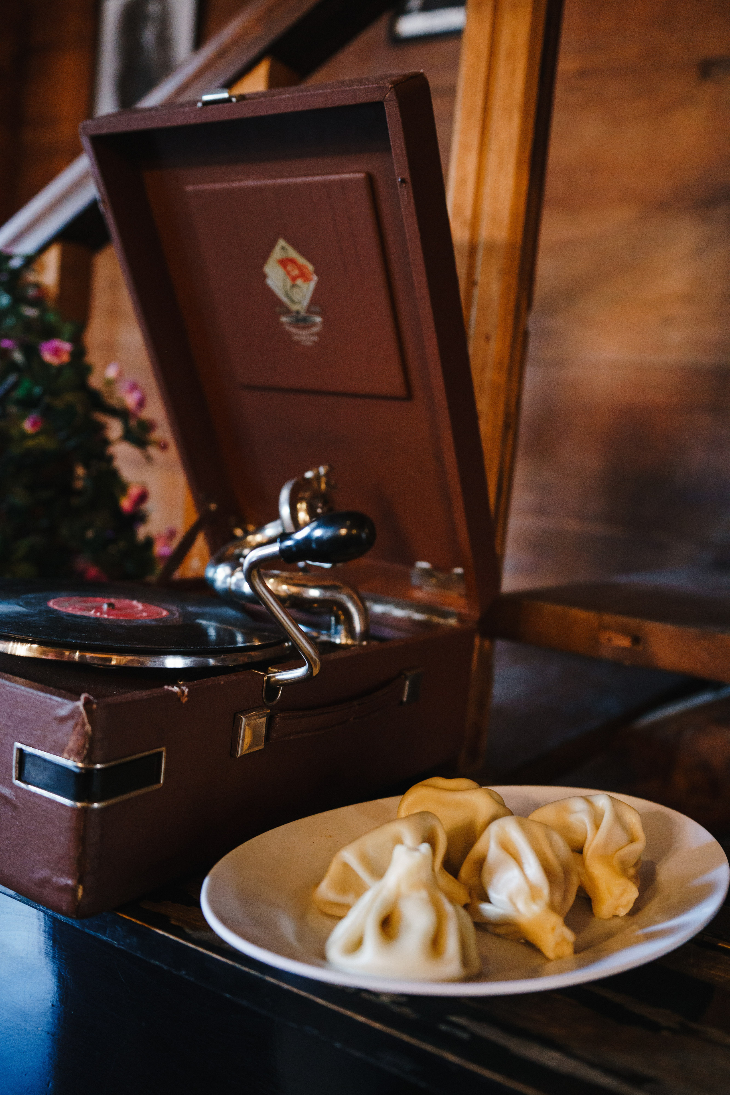 Стук Travel. Новый год в Грузии. Тбилиси, Боржоми. Photo • Video • Production • Aerial • Media Creation