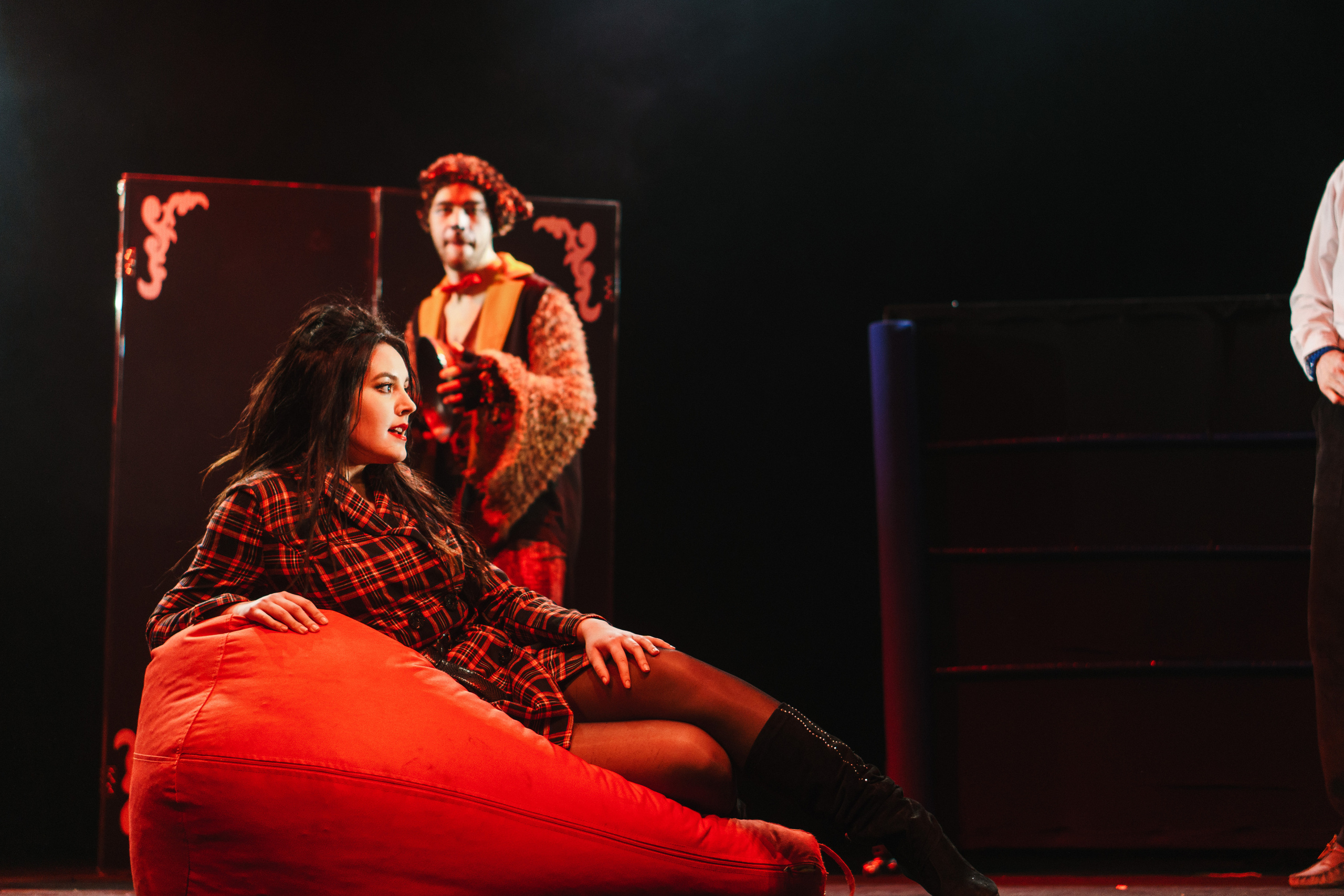 Театр «Сорванцы». Три плюс Кот. Фото • Видео • Аэросъемка • Контент для бизнеса