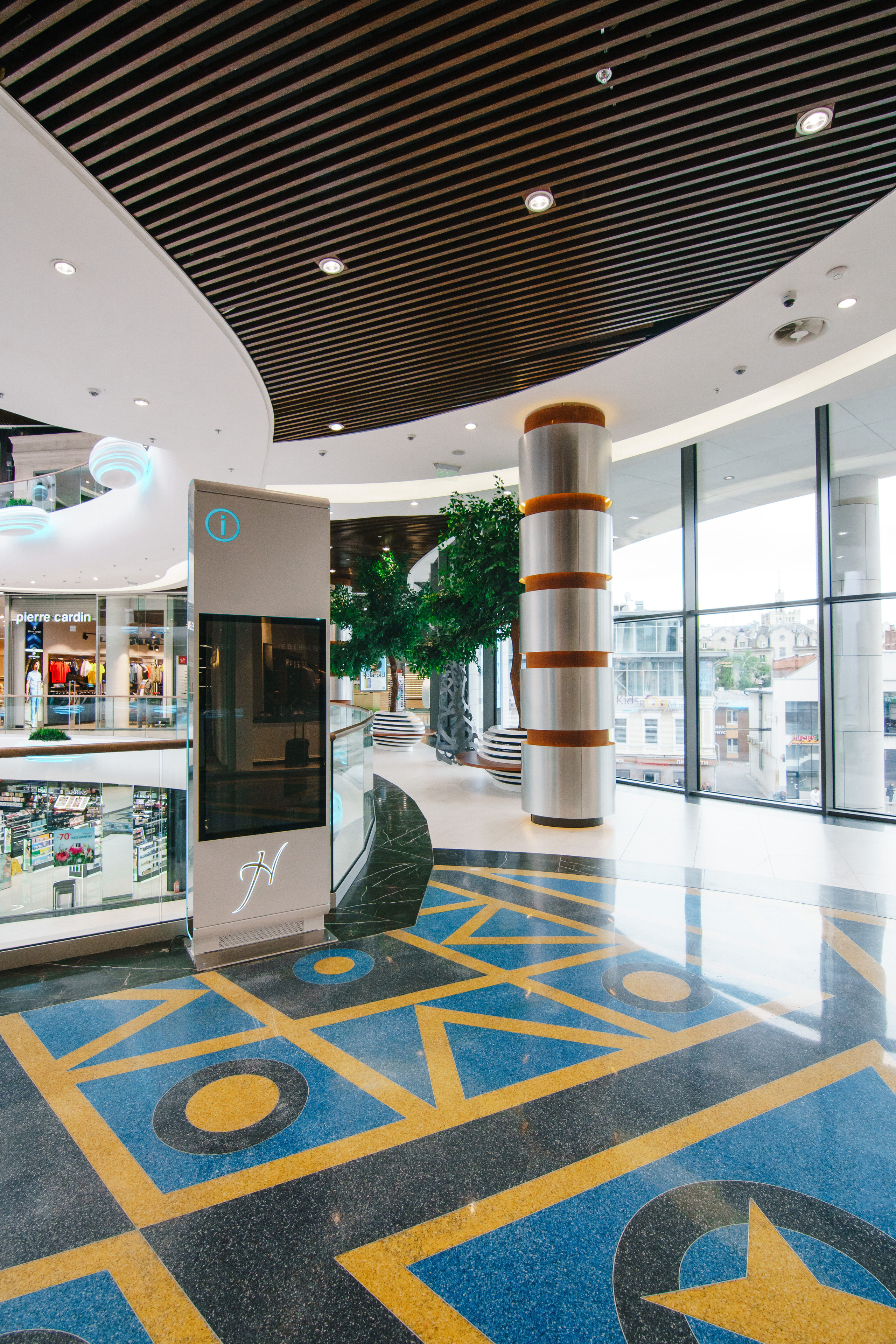 ТРЦ NIKOLSKY. Foto • Video • Produktion • Luftbildaufnahmen • Erstellung von Medien