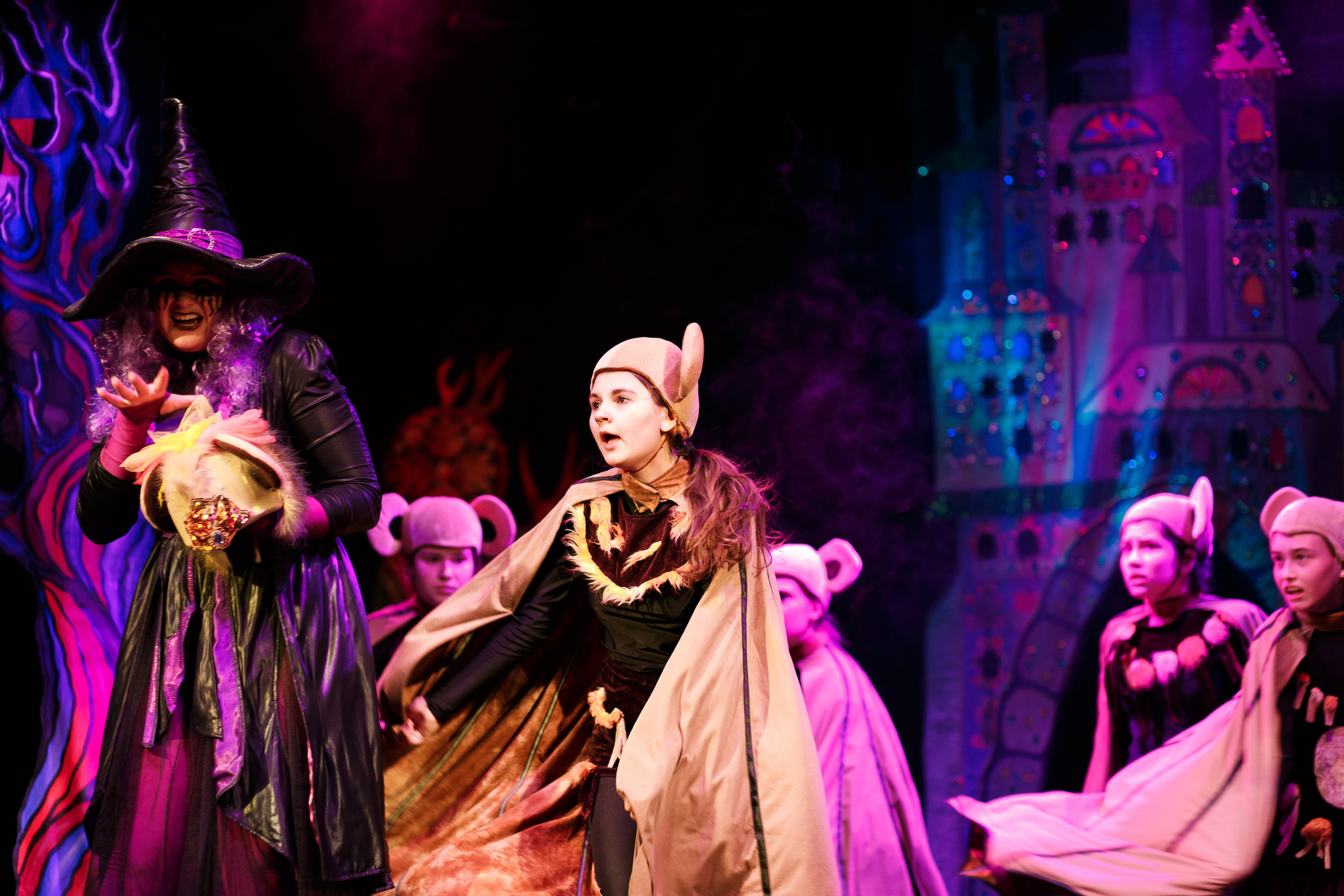 Театр «Сорванцы». Волшебник Изумрудного города. Фото • Видео • Аэросъемка • Контент для бизнеса