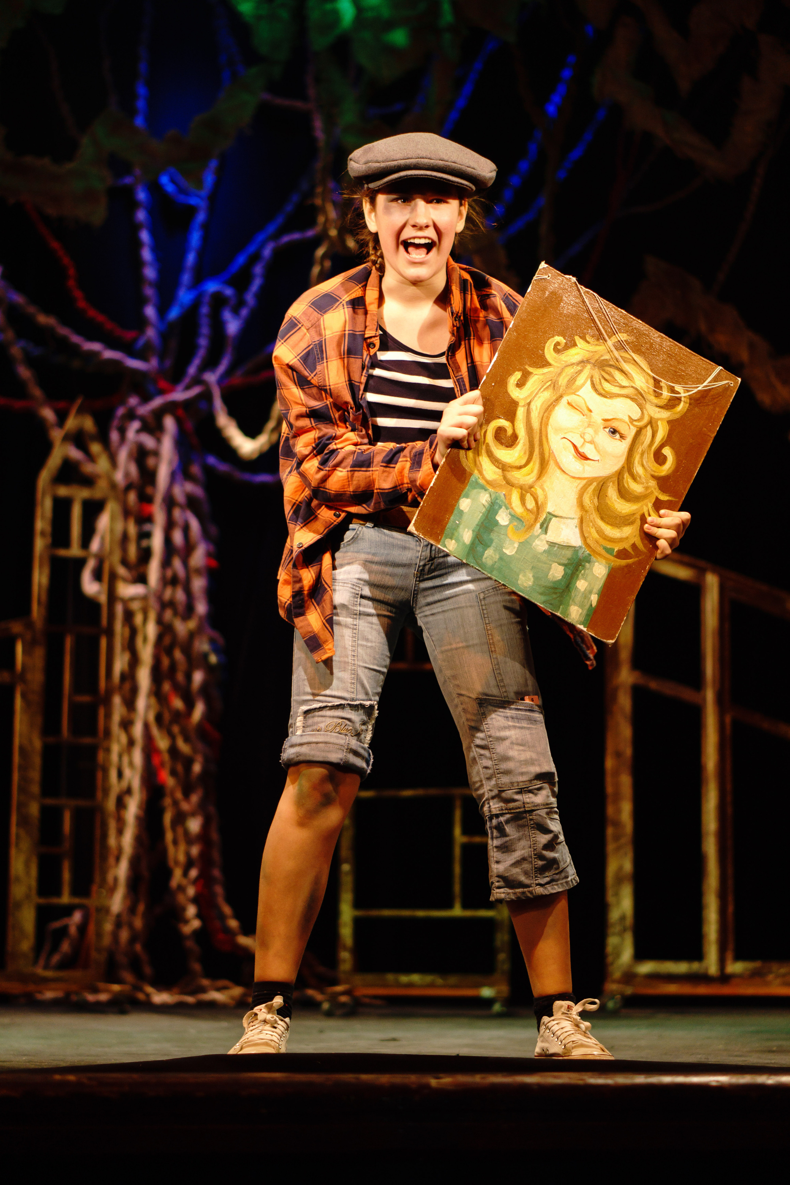 Театр «Сорванцы». Манюня. Фото • Відео • Аерозйомка • Контент для бізнесу