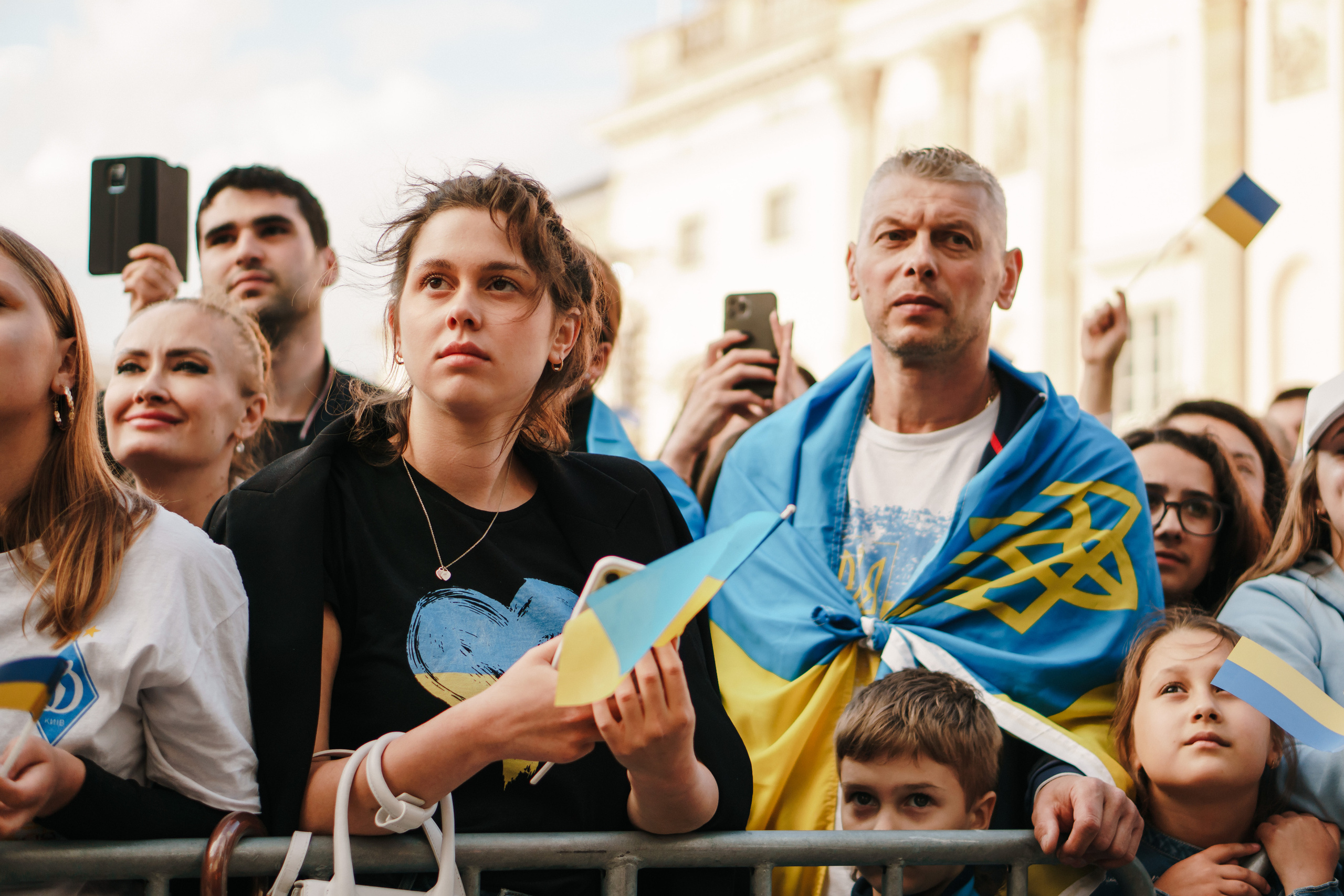 Life Will Win. Berlin. Photo • Video • Production • Aerial • Media Creation