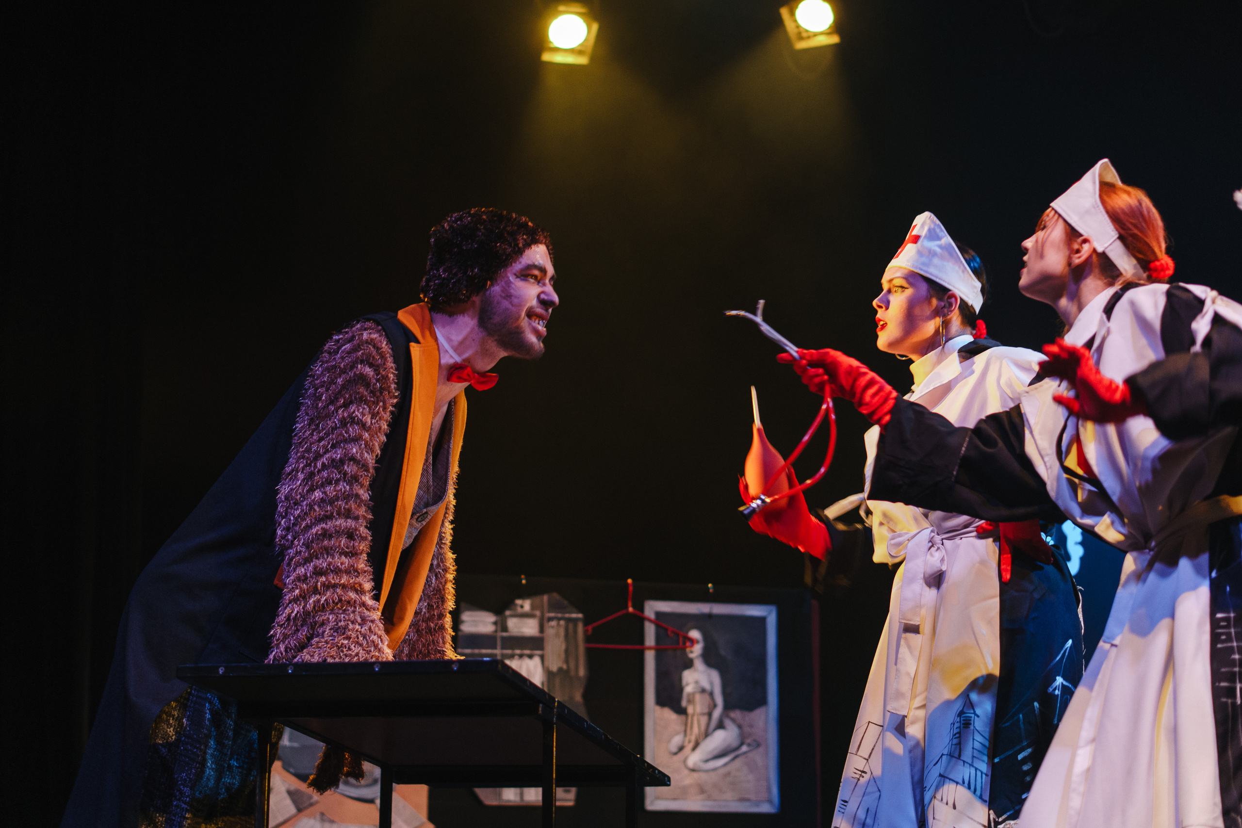 Театр «Сорванцы». Три плюс Кот. Фото • Видео • Аэросъемка • Контент для бизнеса