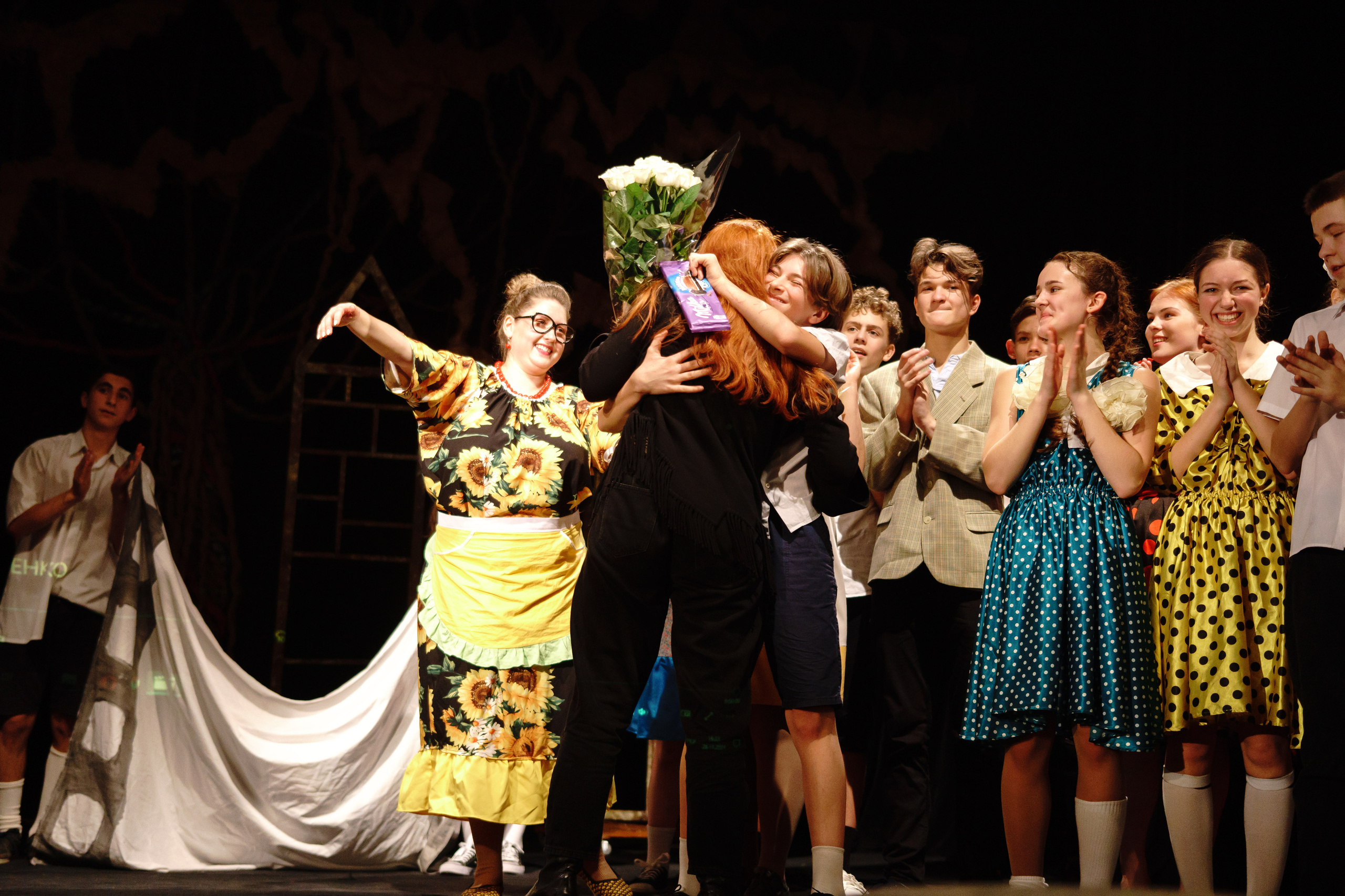 Театр «Сорванцы». Манюня. Фото • Відео • Аерозйомка • Контент для бізнесу