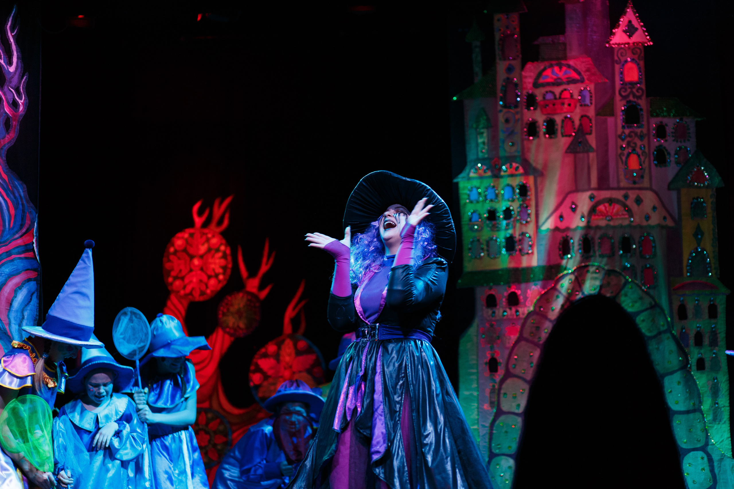 Театр «Сорванцы». Волшебник Изумрудного города. Фото • Видео • Аэросъемка • Контент для бизнеса