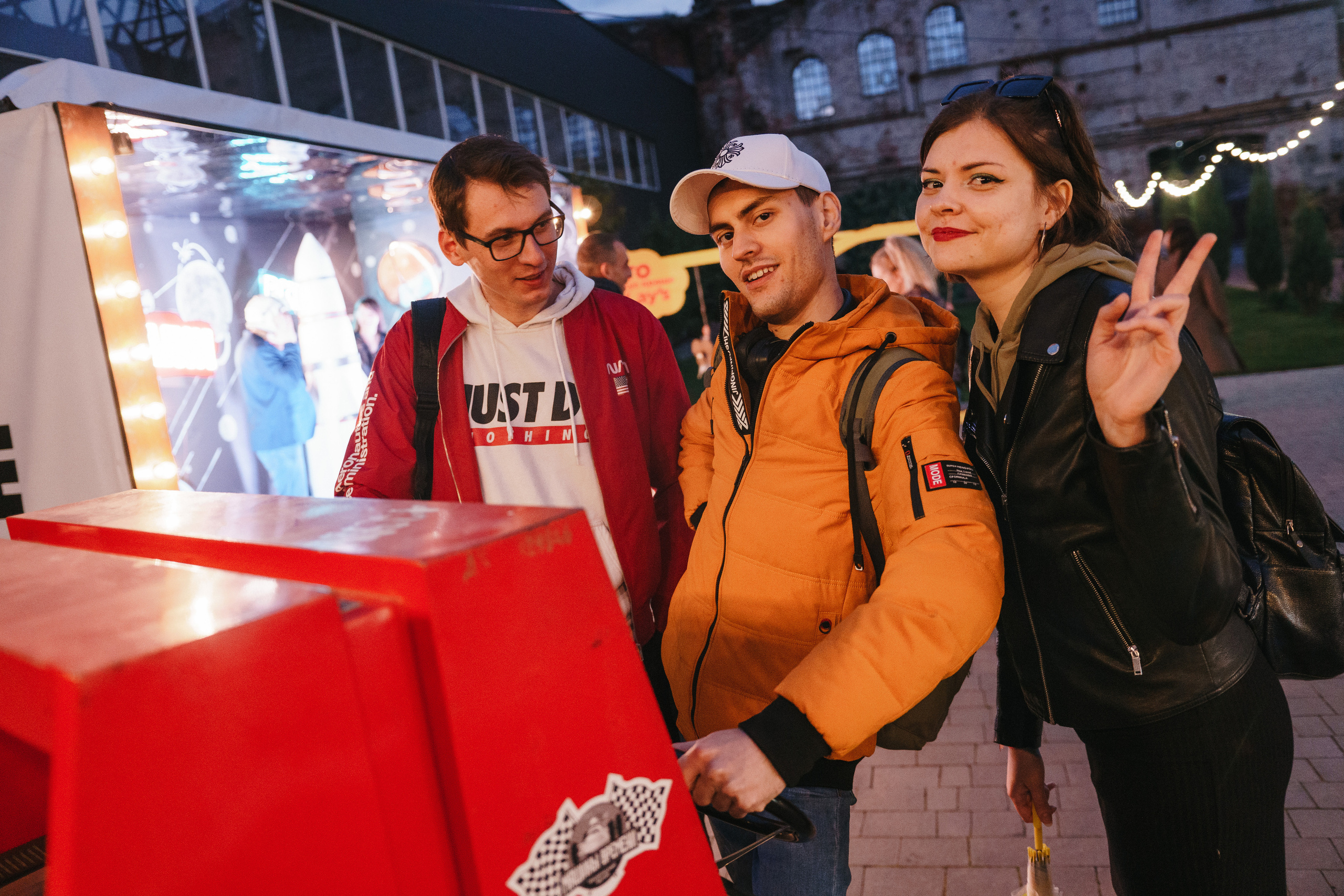 Фестиваль Поколение 90-х. День 2. Foto • Video • Produktion • Luftbildaufnahmen • Erstellung von Medien