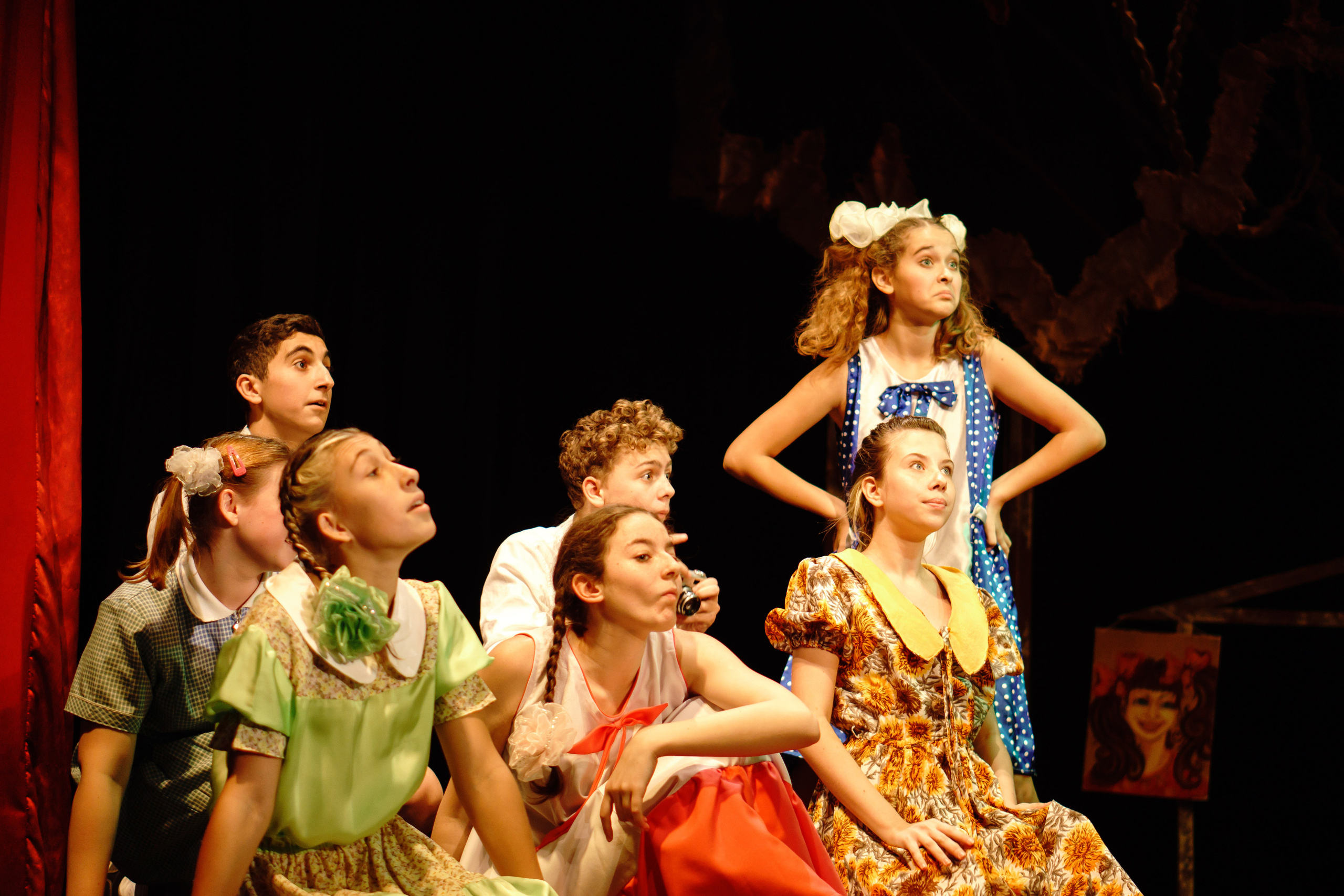 Театр «Сорванцы». Манюня. Фото • Відео • Аерозйомка • Контент для бізнесу