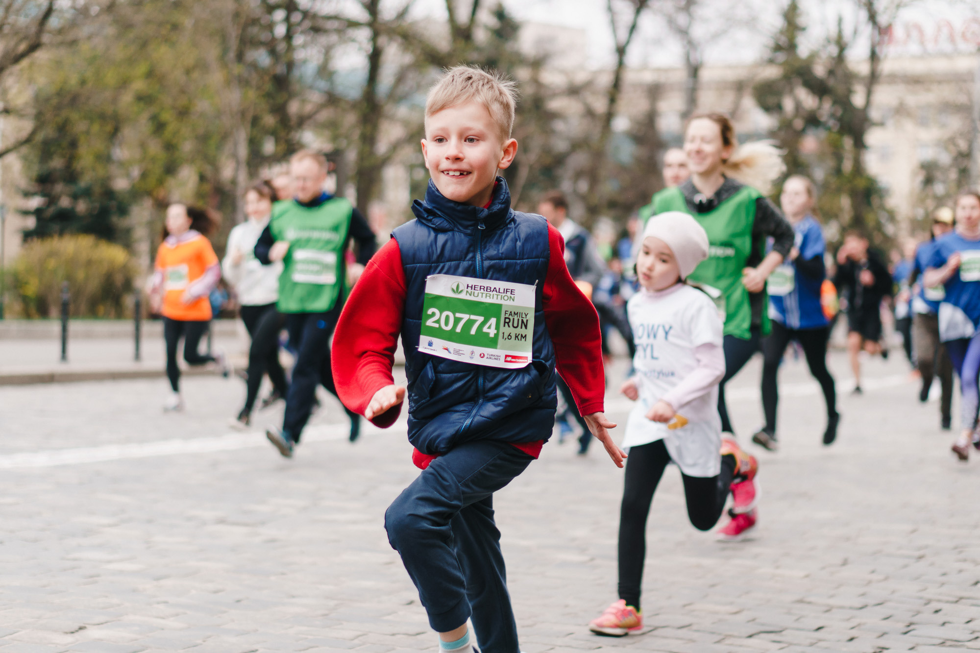 Жилстрой Марафон. Фото • Відео • Аерозйомка • Контент для бізнесу