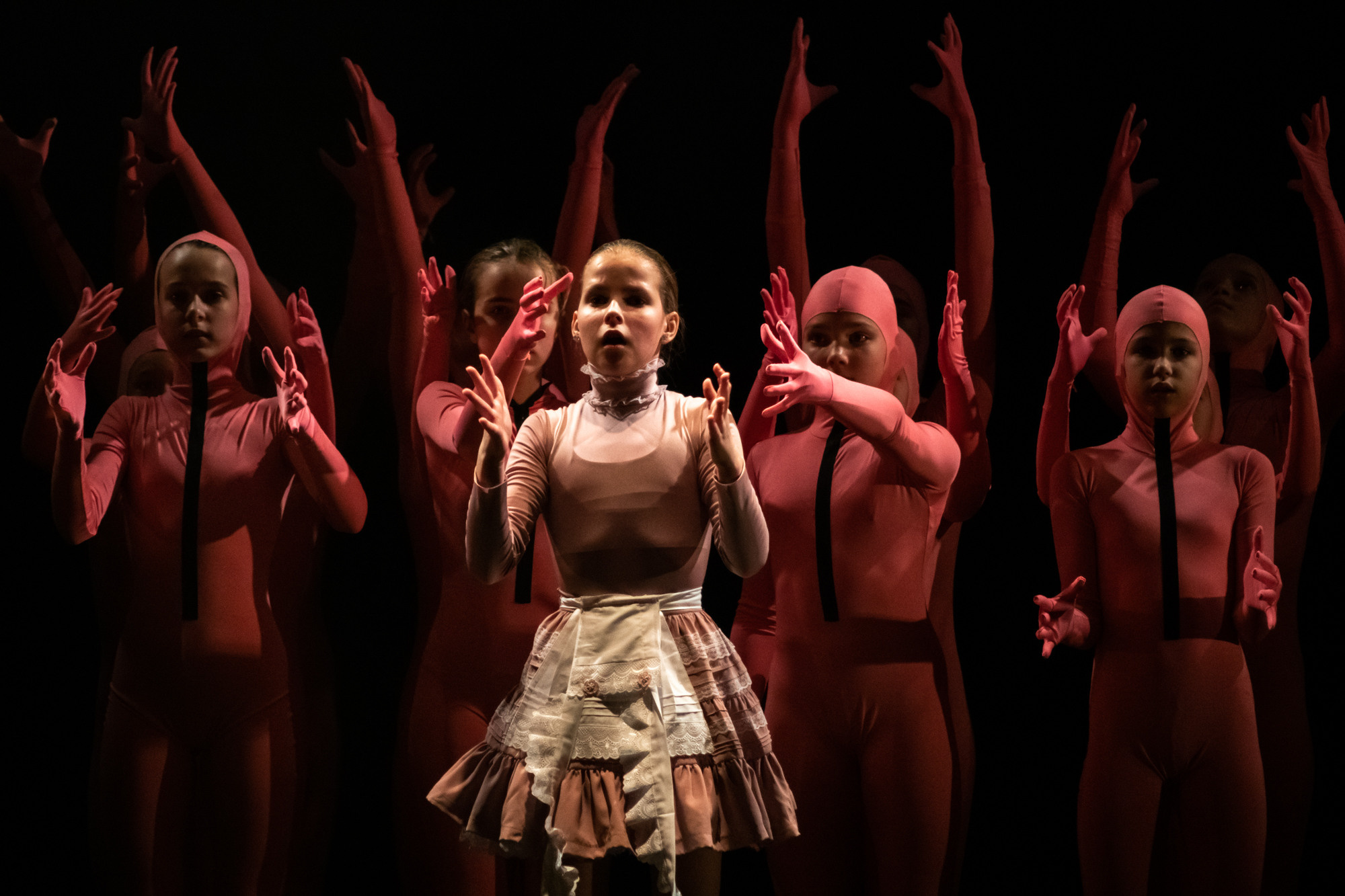 Лена Пуль. Алиса. Фото • Видео • Аэросъемка • Контент для бизнеса