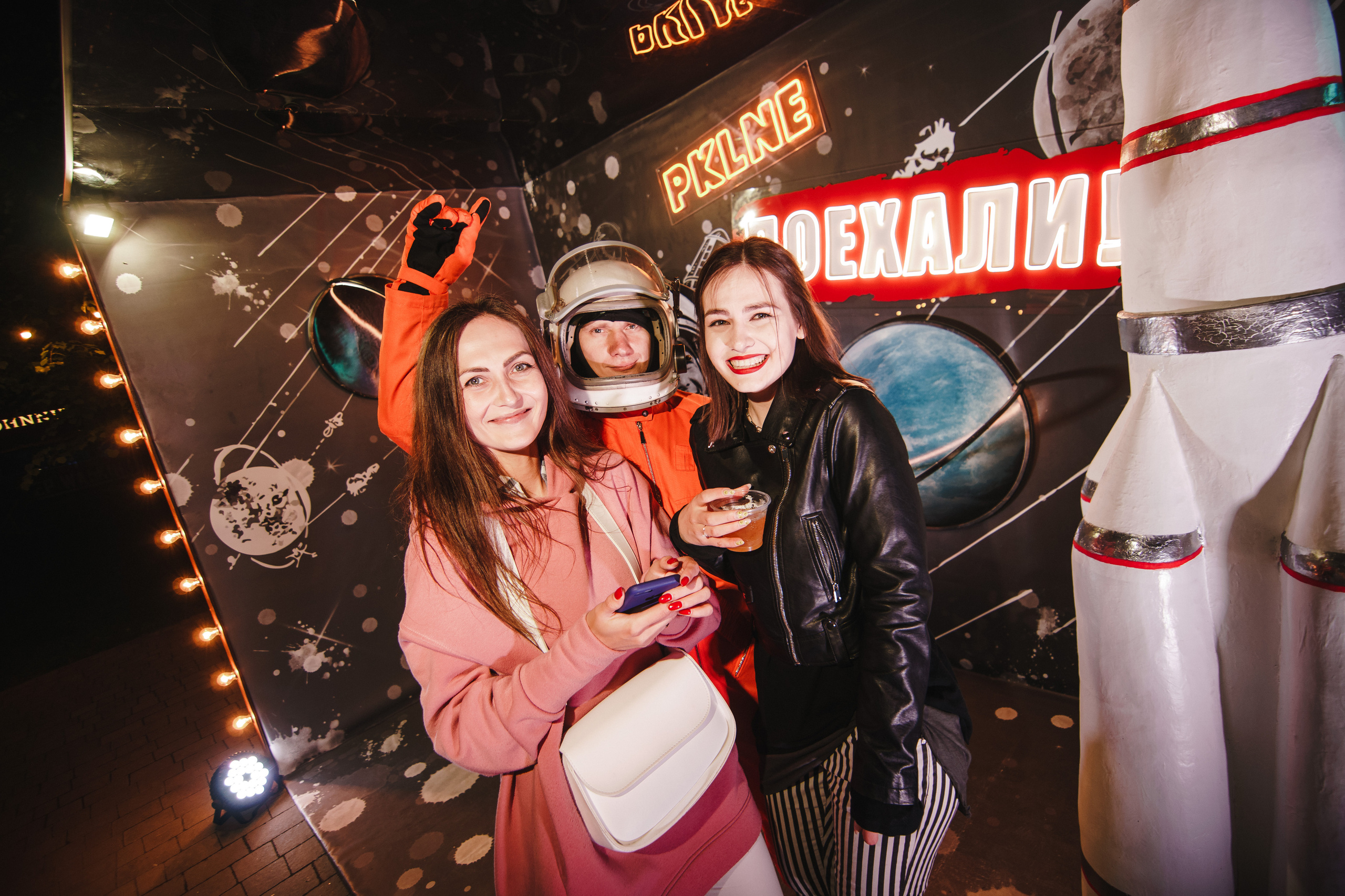 Фестиваль Поколение 90-х. День 2. Foto • Video • Produktion • Luftbildaufnahmen • Erstellung von Medien