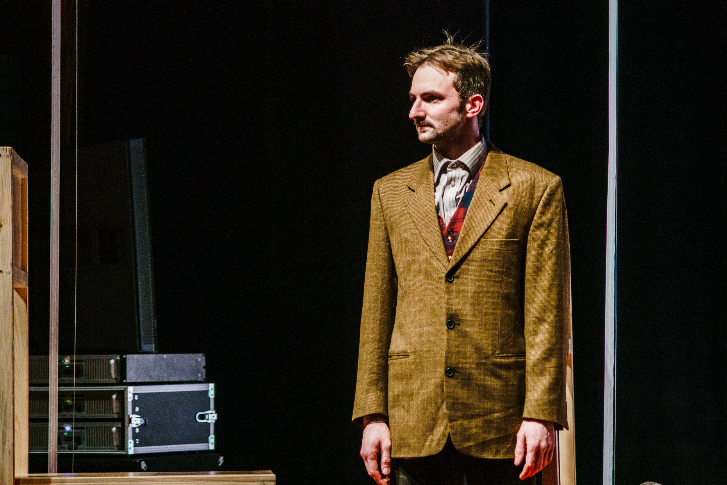 Театр «Прекрасные Цветы». Alice in Wonderland. Фото • Відео • Аерозйомка • Контент для бізнесу